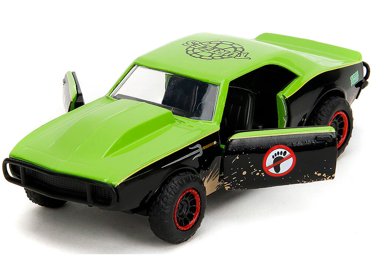 1967 Chevrolet Camaro "Teenage Mutant Ninja Turtles" Black and Green (Dirty) "Hollywood Rides" Series 1/32 Diecast Model Car by Jada