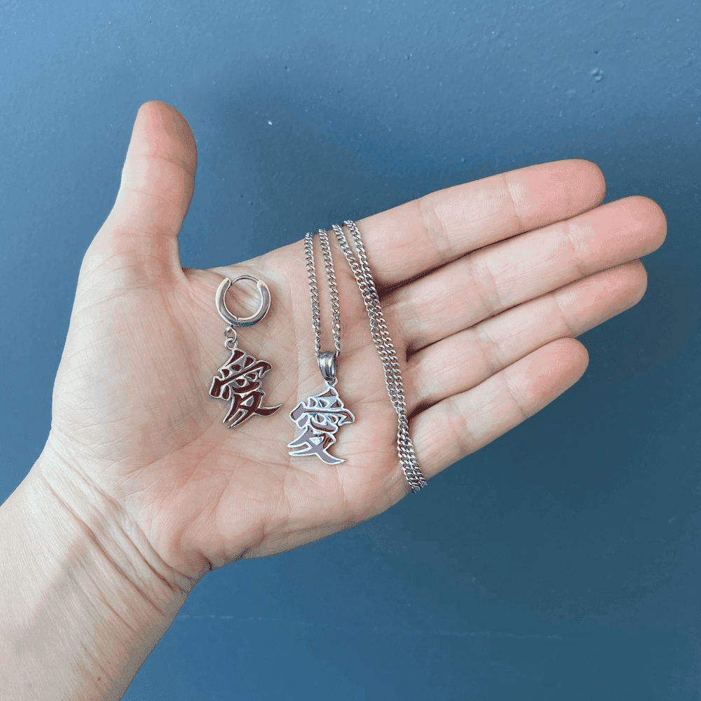 Naruto™ Gaara Earring - Chrome / Single