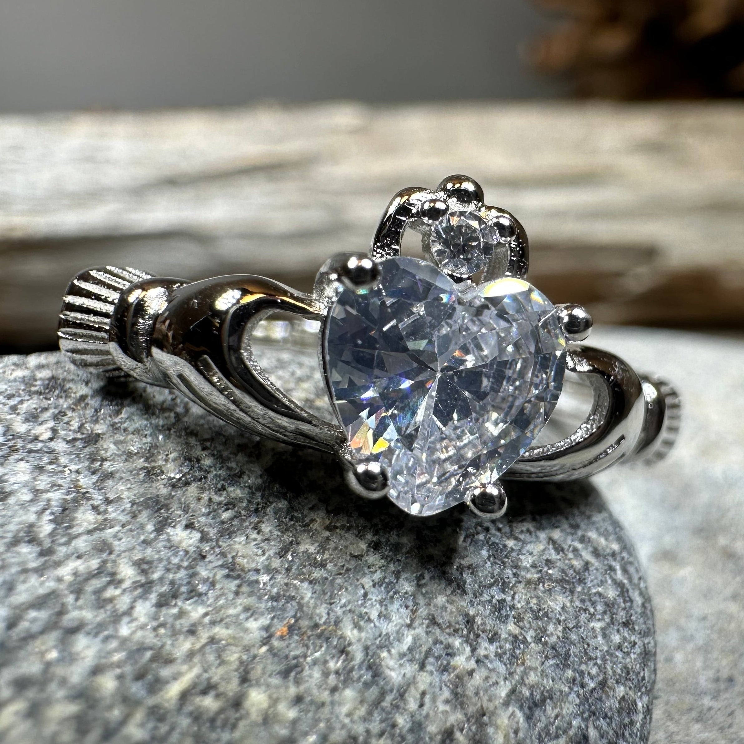 Clare Claddagh Ring