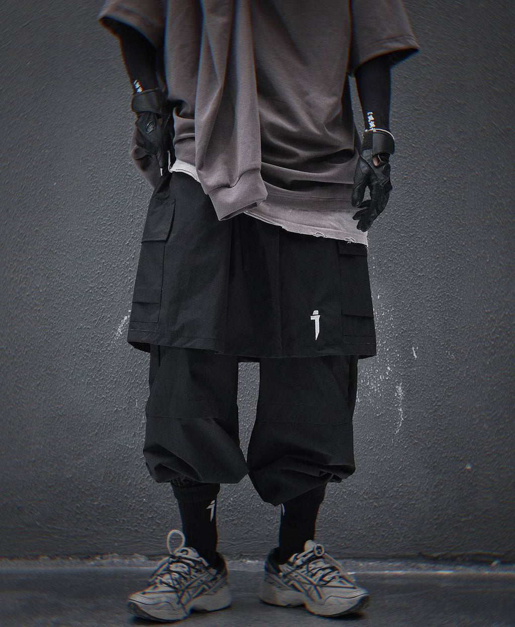 HiP80 Black Samurai Pants - M