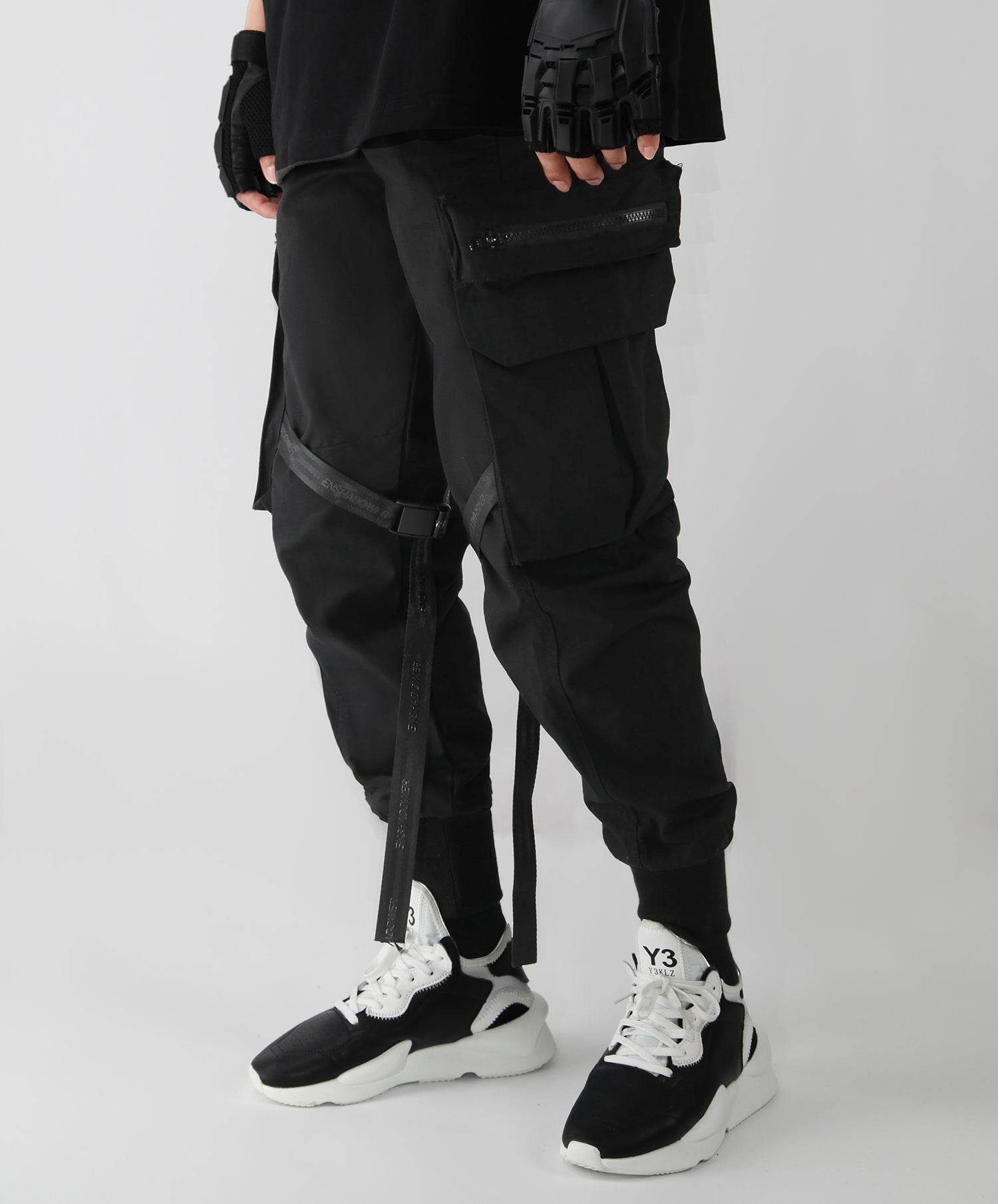 IBP1828 Noble Cargo Pants - Black / S