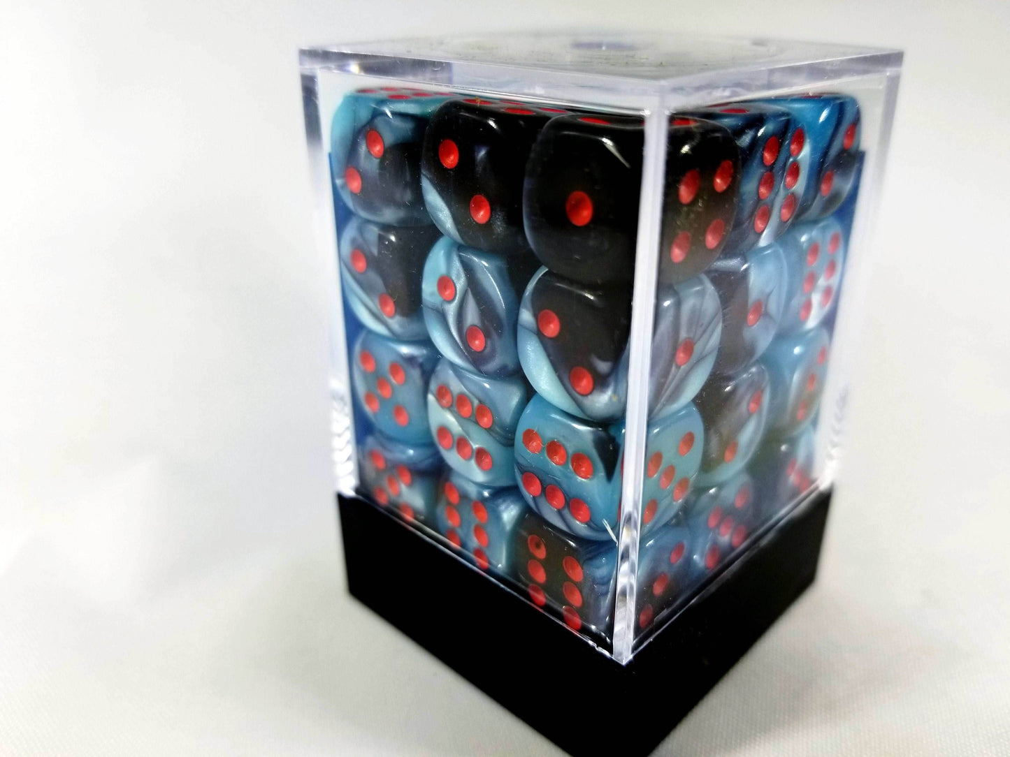 Limited Edition Chessex Gemini Black-Shell/red Dice 12mm Block (36 Dice) CHX 26846R - 