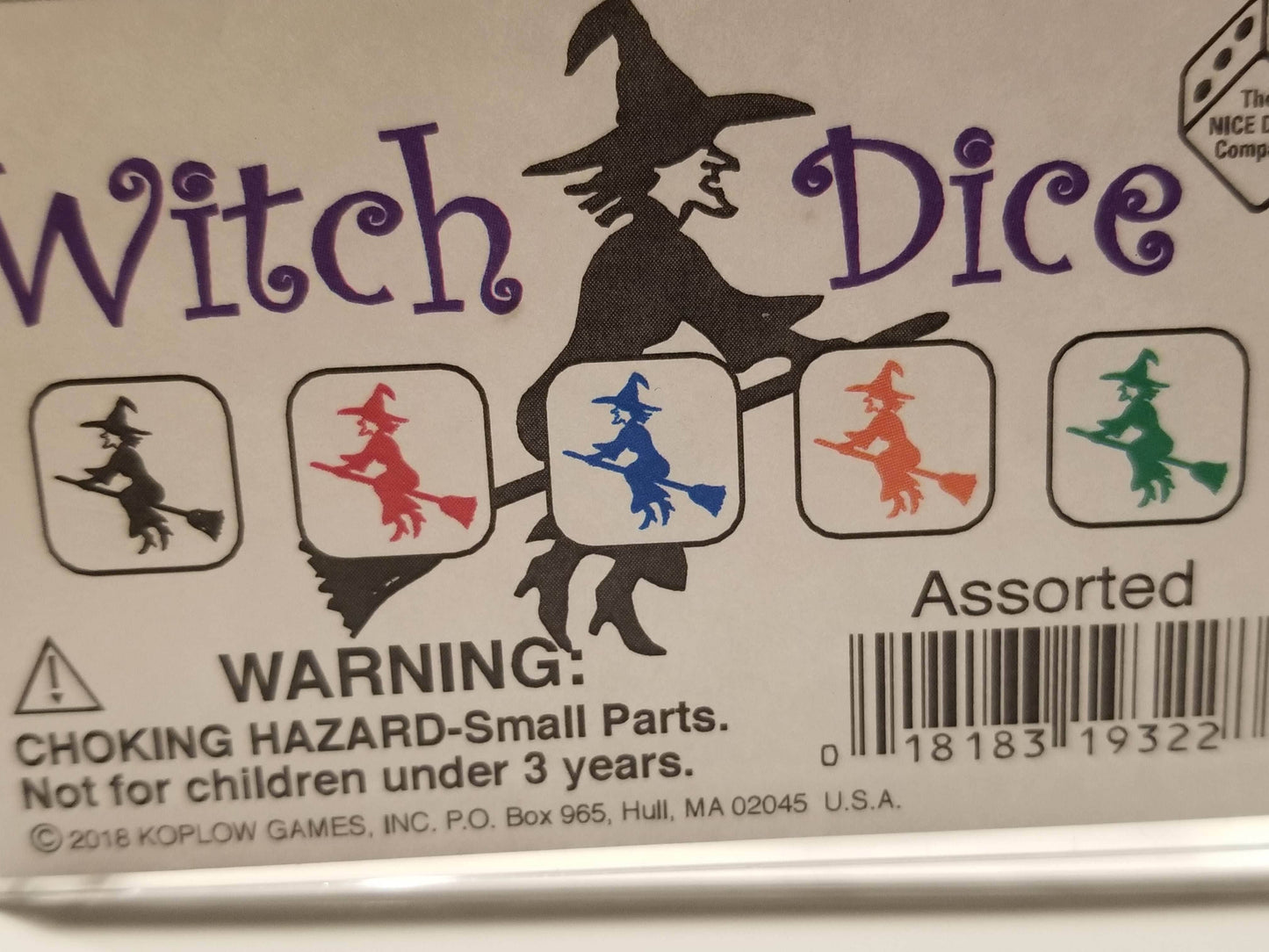 Red Witch and Witch Hats Dice Custom - 1 Die
