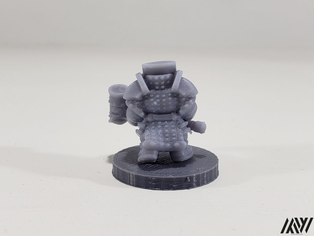 Dwarf with Double Handed Hammer 1