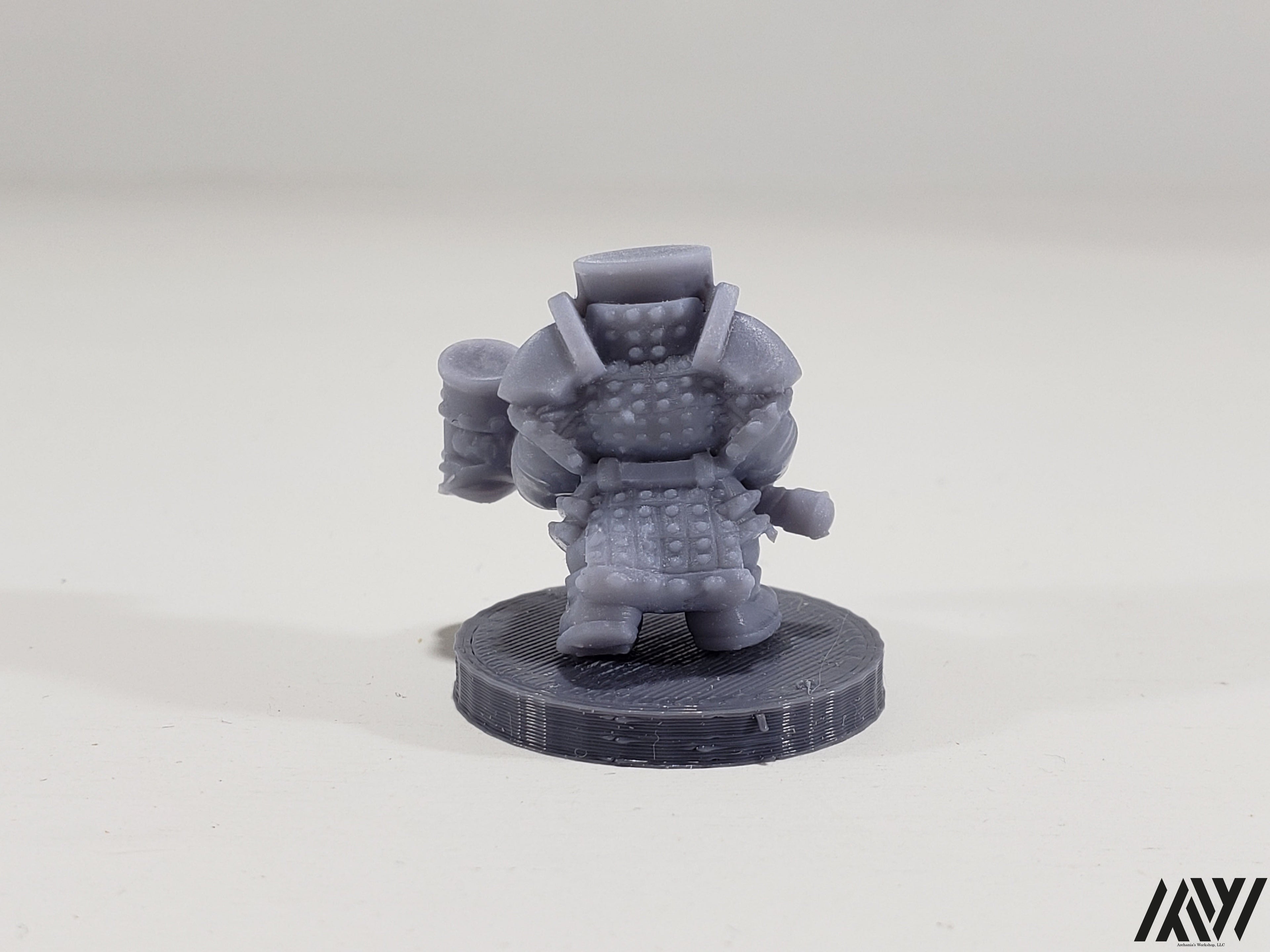 Dwarf with Double Handed Hammer 1