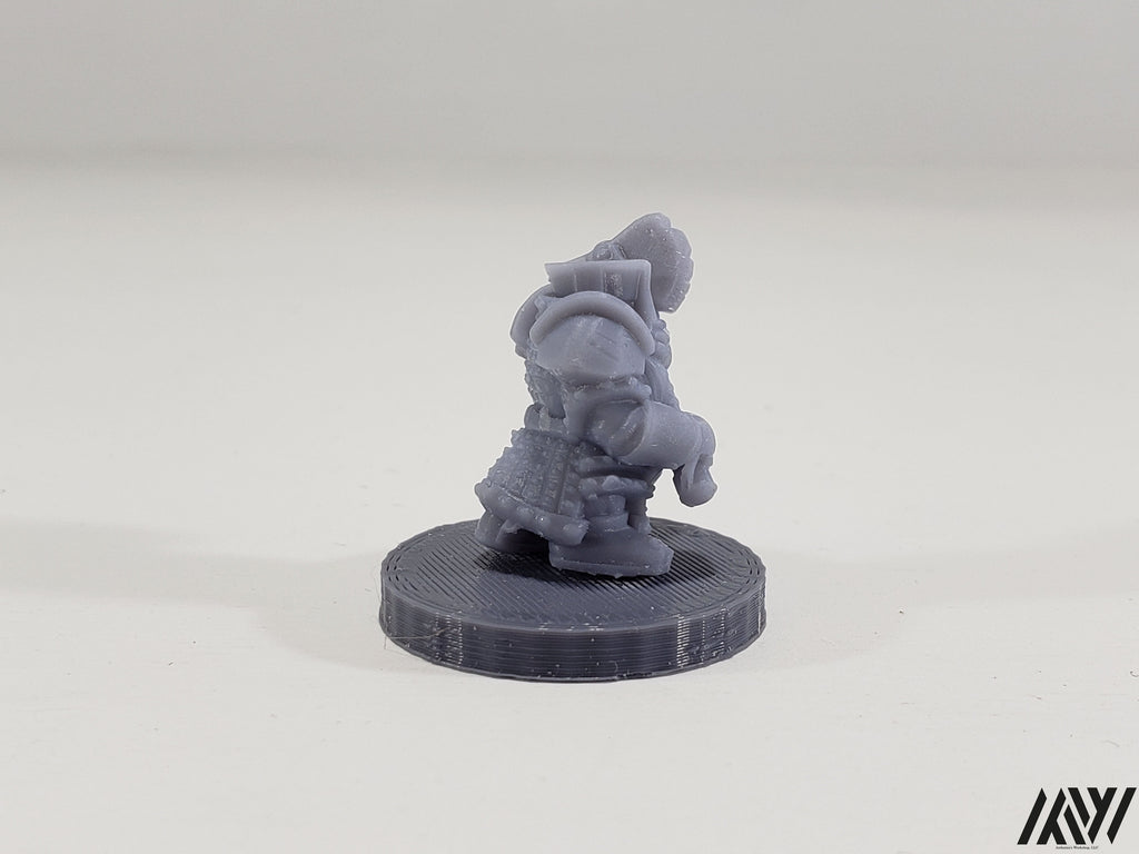 Dwarf with Double Handed Axe 1