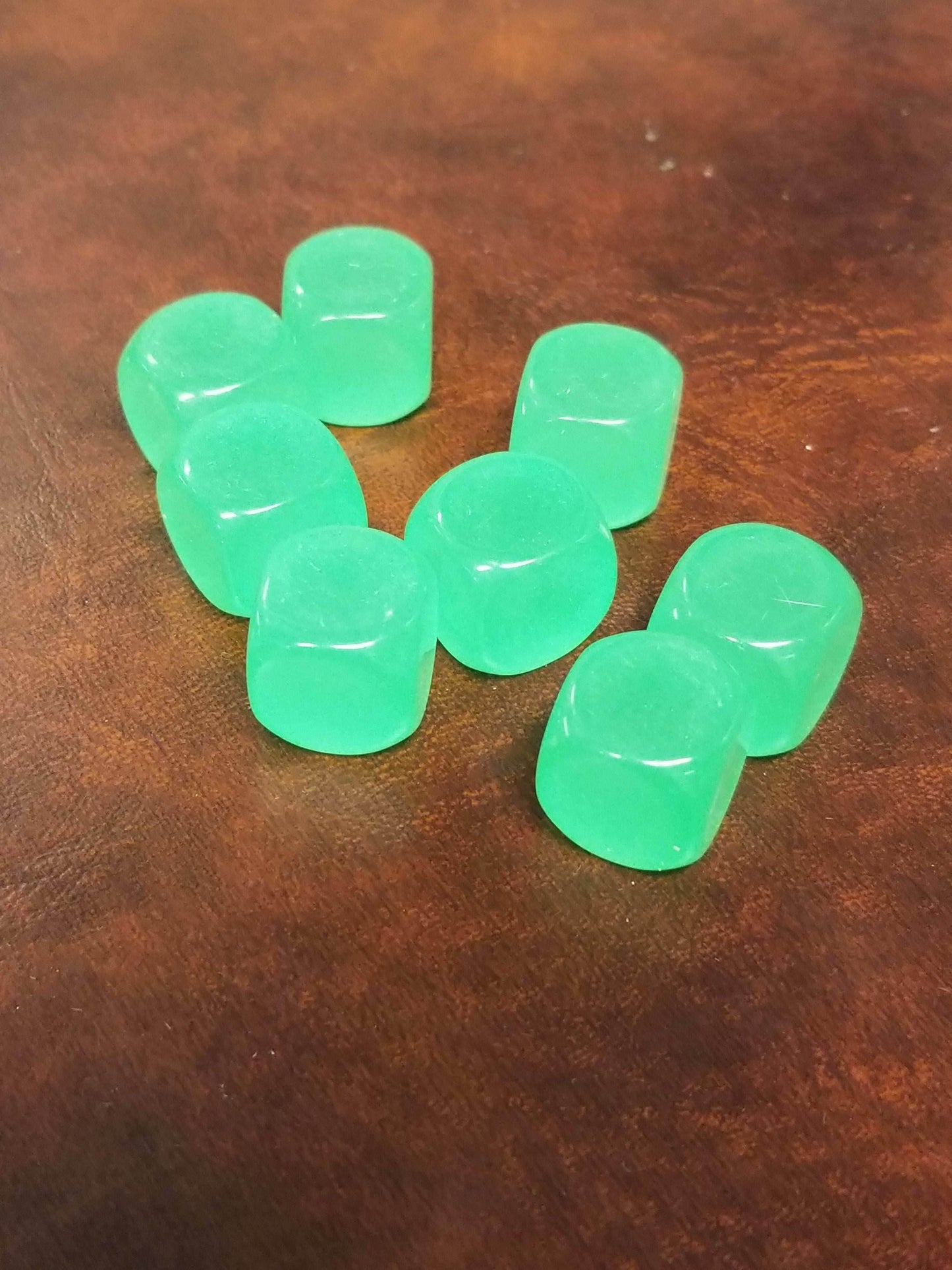 Green Glow in the Dark Blank d6 16mm Dice DIY (sold per die) - 