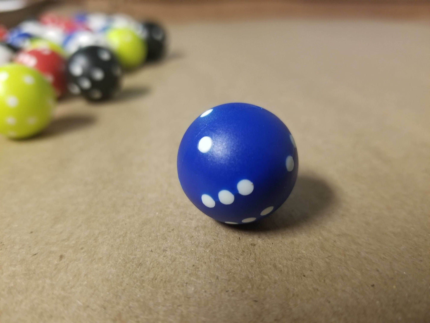 Round Opaque with White Pips D6 22mm (7/8in) 1 Single Die Koplow Games (random color) - 