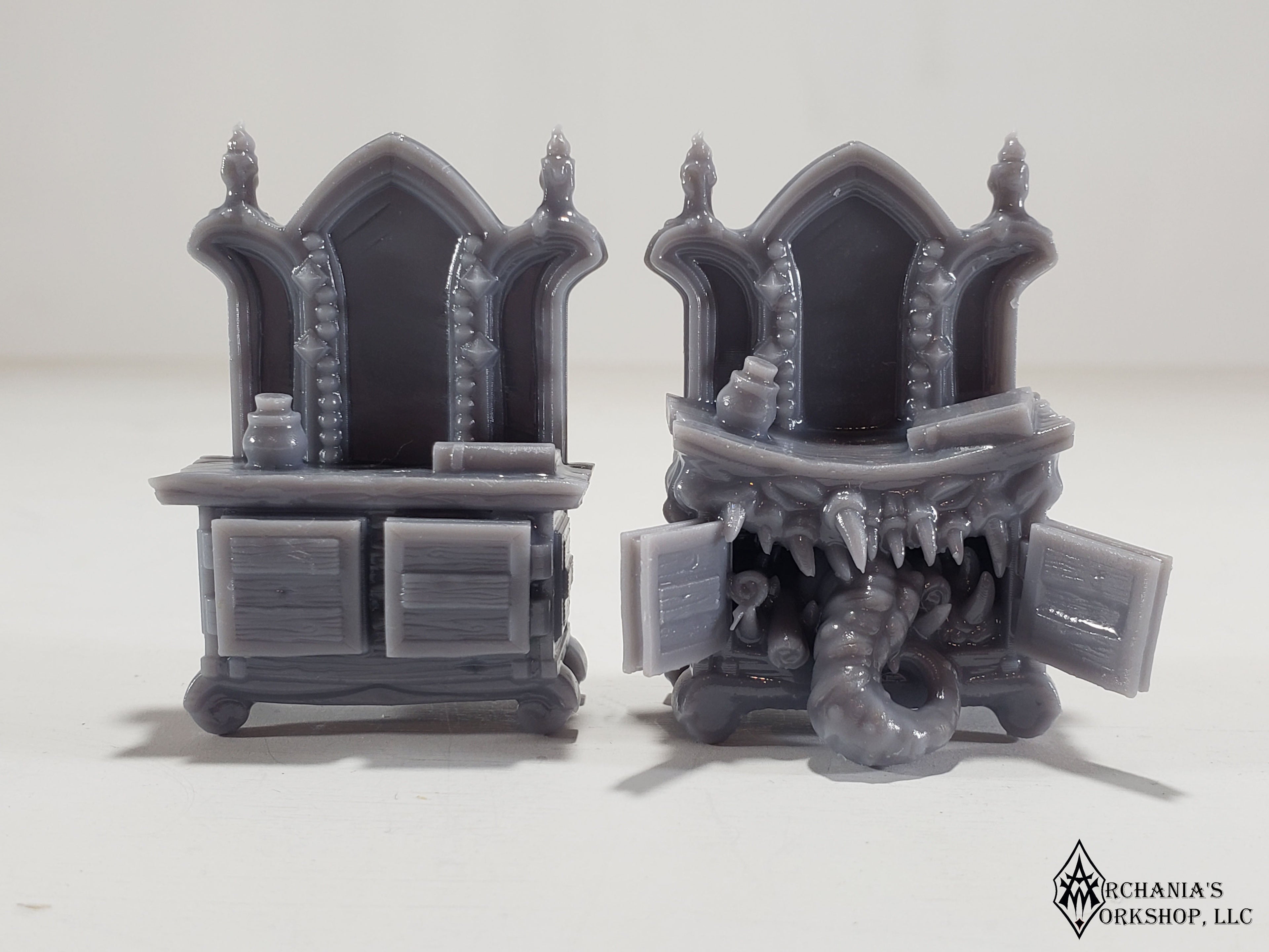 Dresser and Dresser Mimic