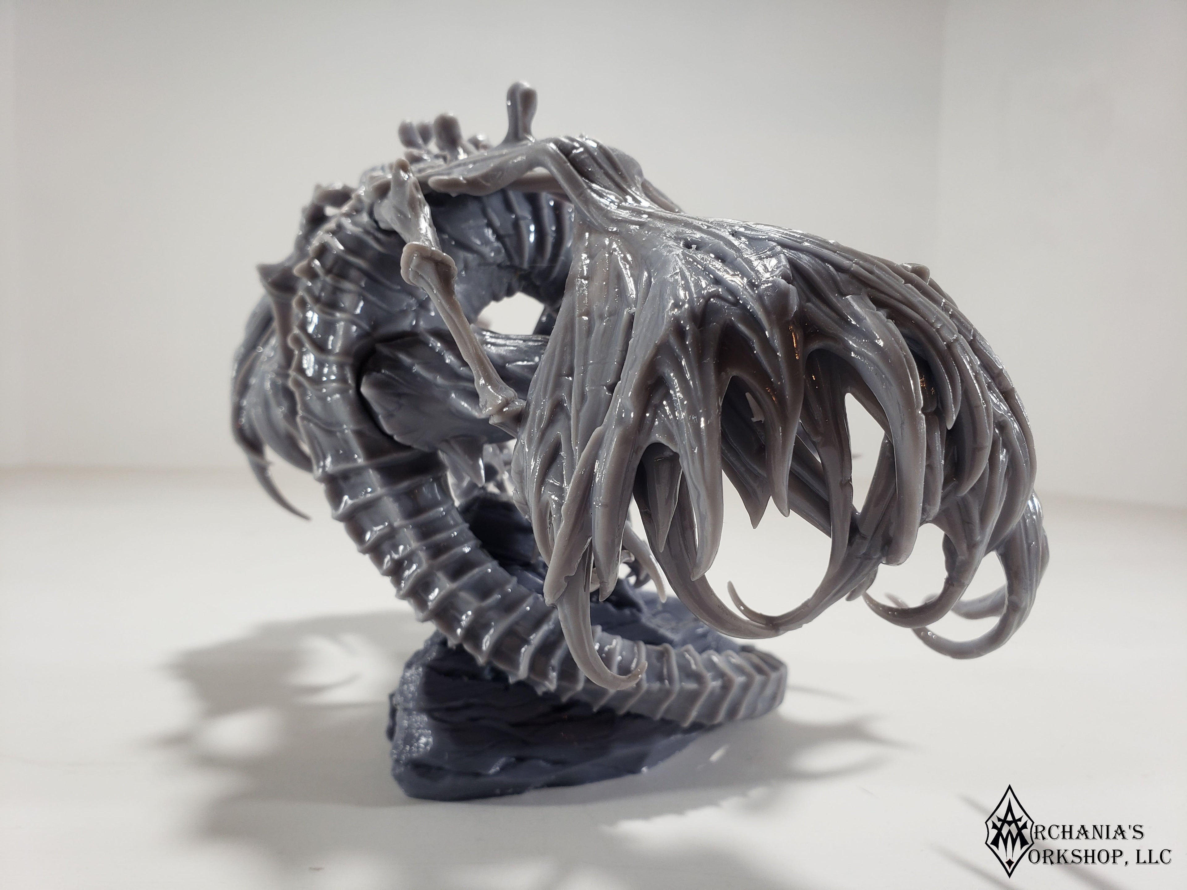 Black D20 Dragon
