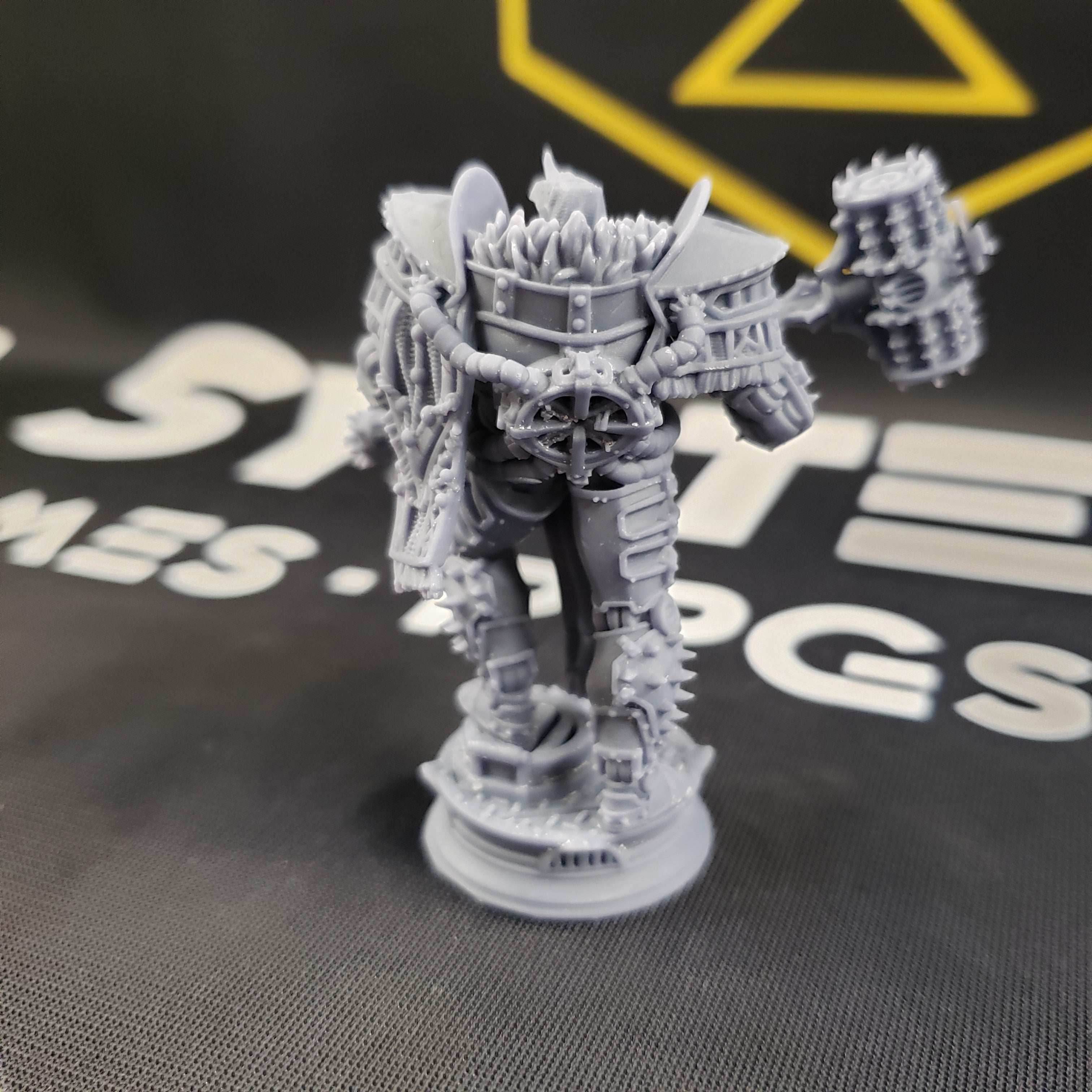 Hadrian, the Iron Colossal (Male Warforged Barbarian) - 32mm Scale