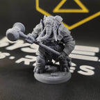 Ivory Sentinel - Sculpt F (Female Loxodon Warrior) - With Helmet / Two-Handed Maul