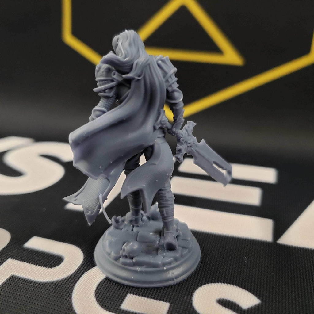 Ser Gaston (Male Vampire Knight) - 32mm Scale