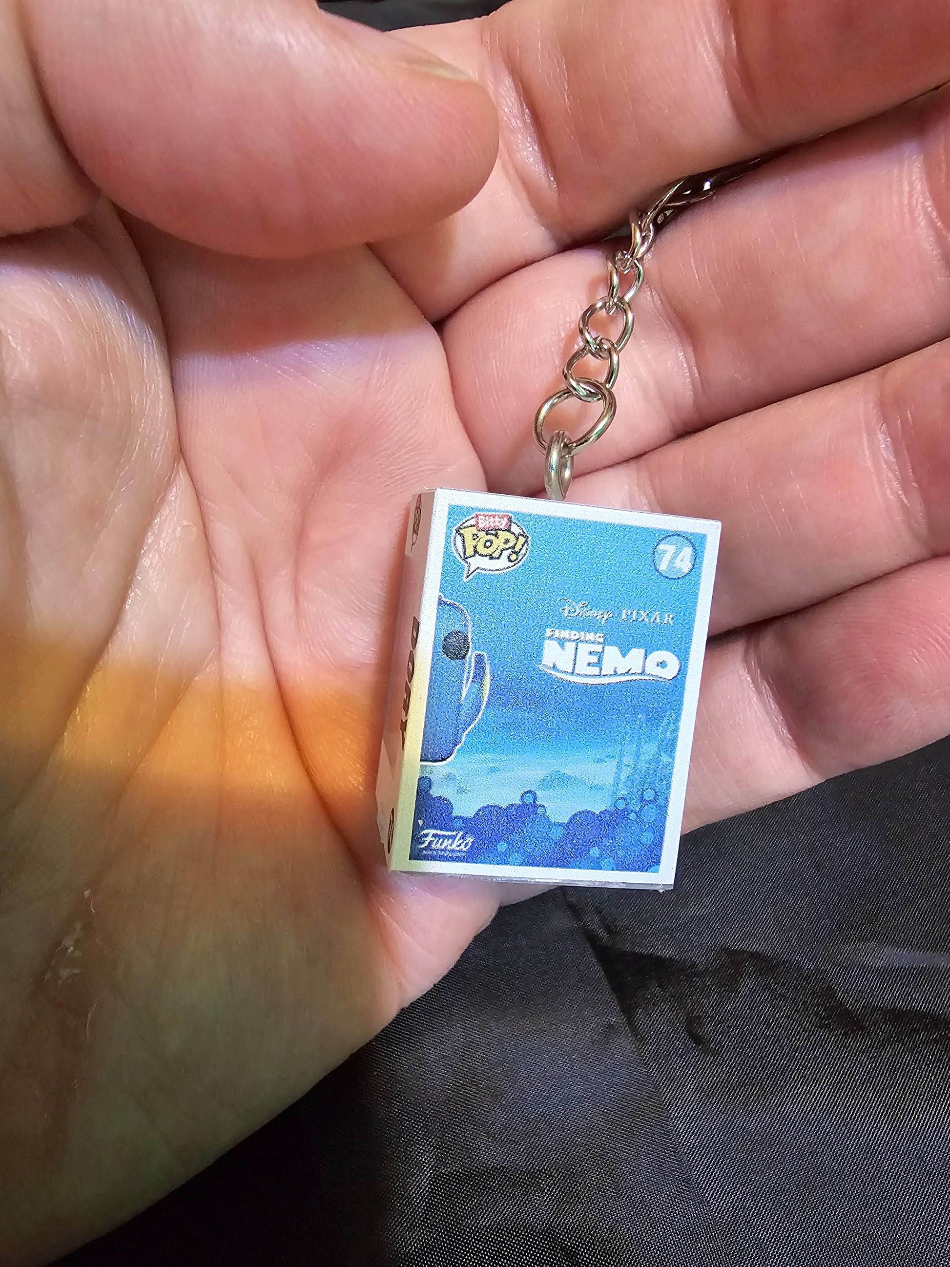 Dory Tiny Funko Keychain - 