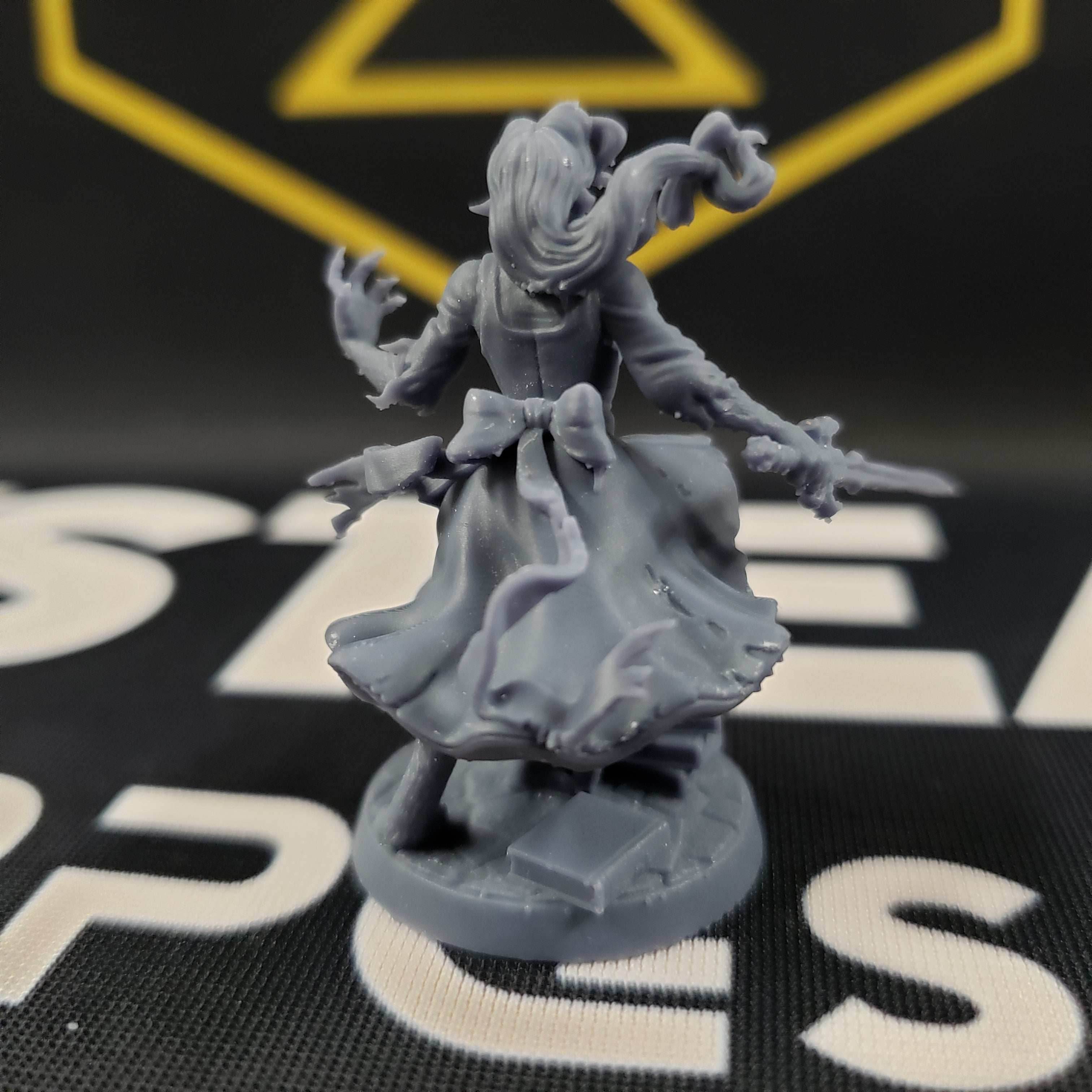 Lady Isabella of Rose Keep (Female Werewolf Scholar) - 