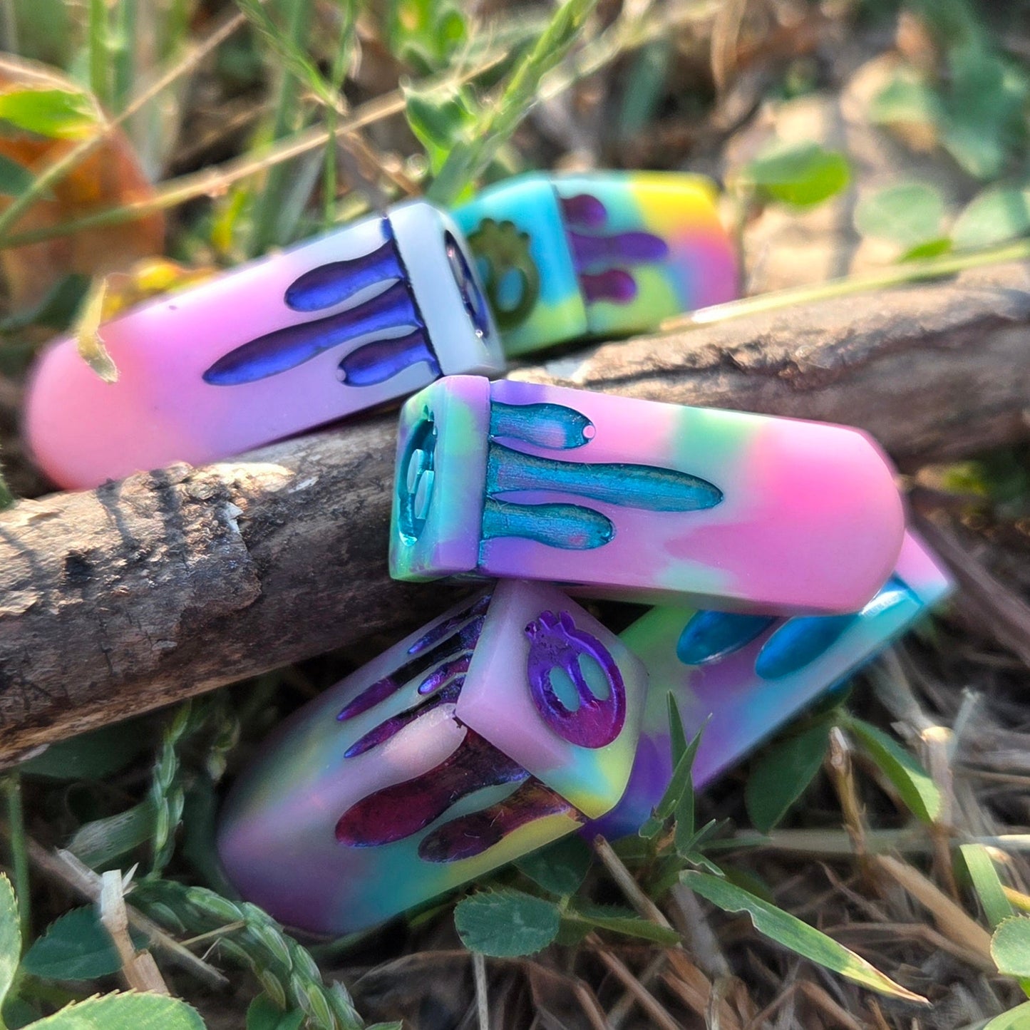 Poisoner's Vial Alternative Shaped Functional TTRPG Handmade Resin D4 Gaming Dice