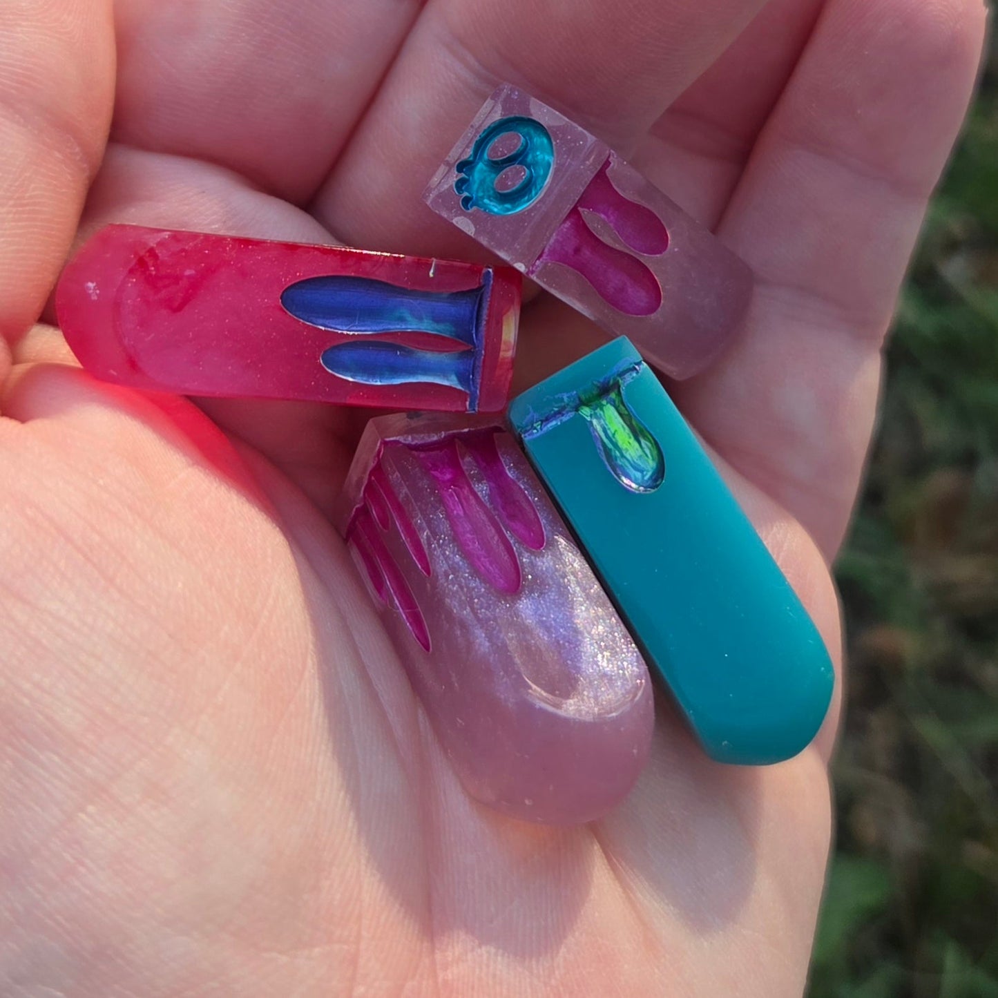 Poisoner's Vial Alternative Shaped Functional TTRPG Handmade Resin D4 Gaming Dice