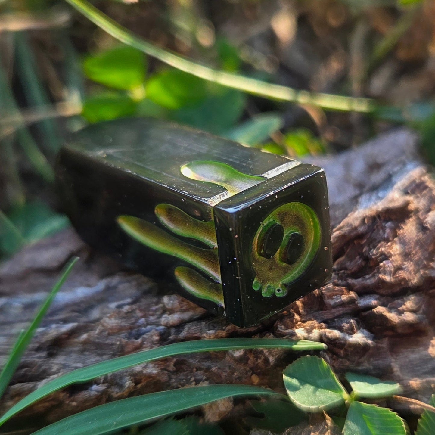 Poisoner's Vial Alternative Shaped Functional TTRPG Handmade Resin D4 Gaming Dice