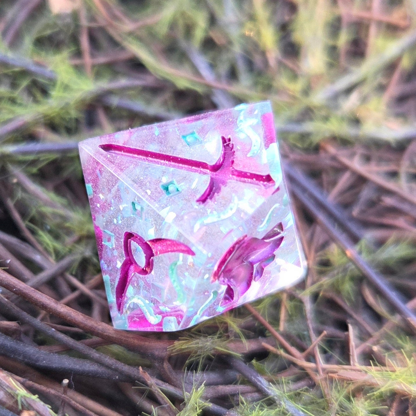 Magical Item Randomizer Handmade Resin DM D10 TTRPG Gaming Dice