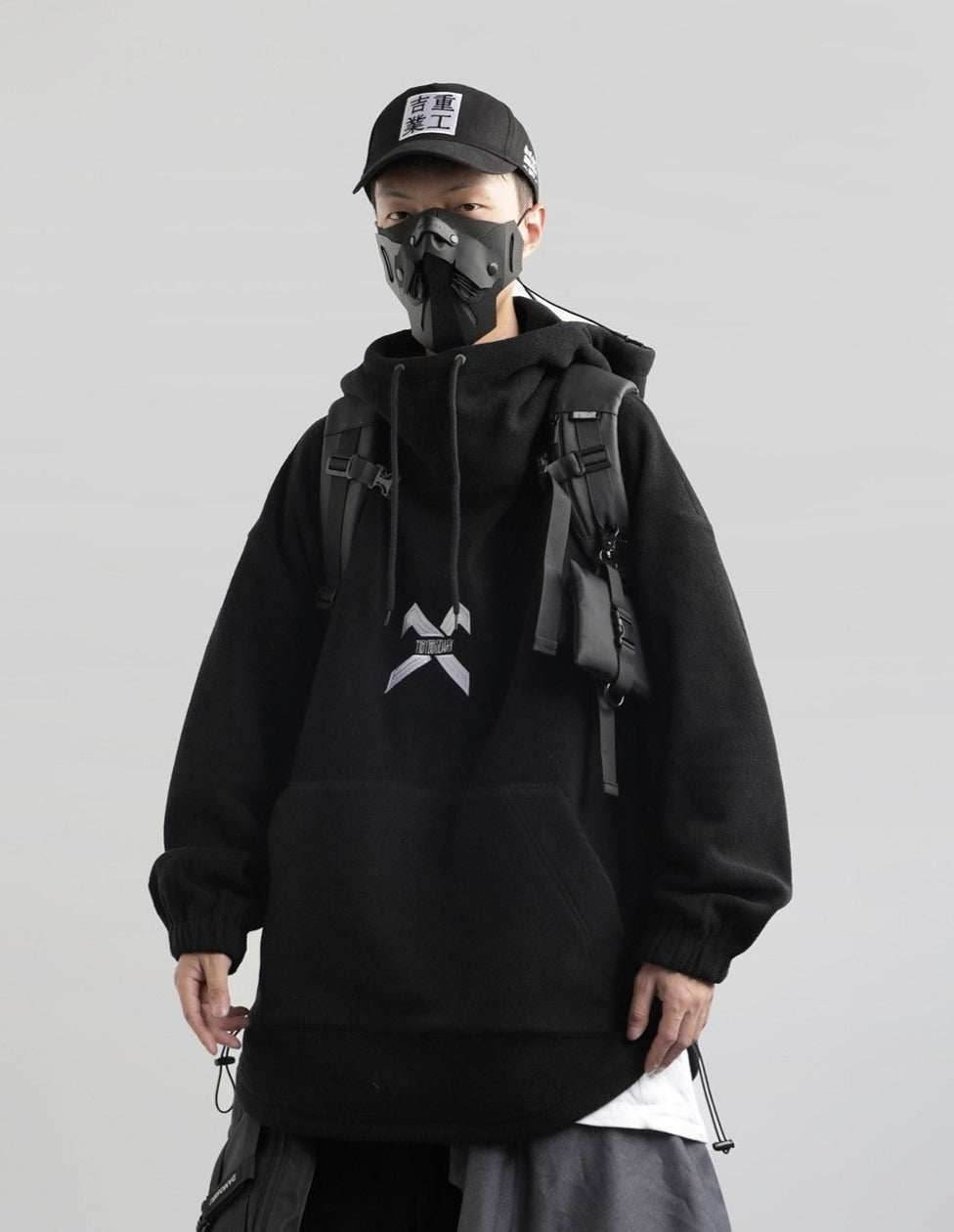 HiH11 Industrial X Hoodie - white / M