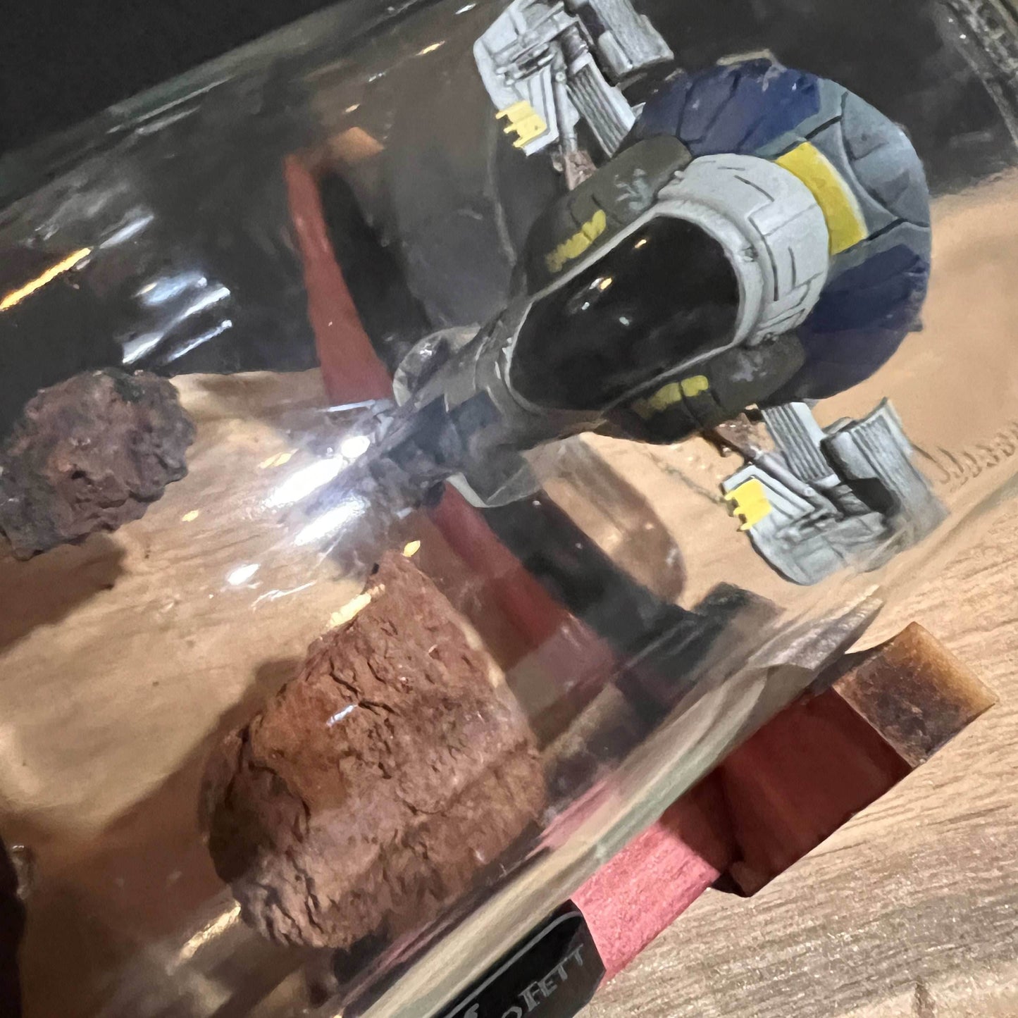 Star Wars Obi-Wan vs Jango Fett in a Bottle - 