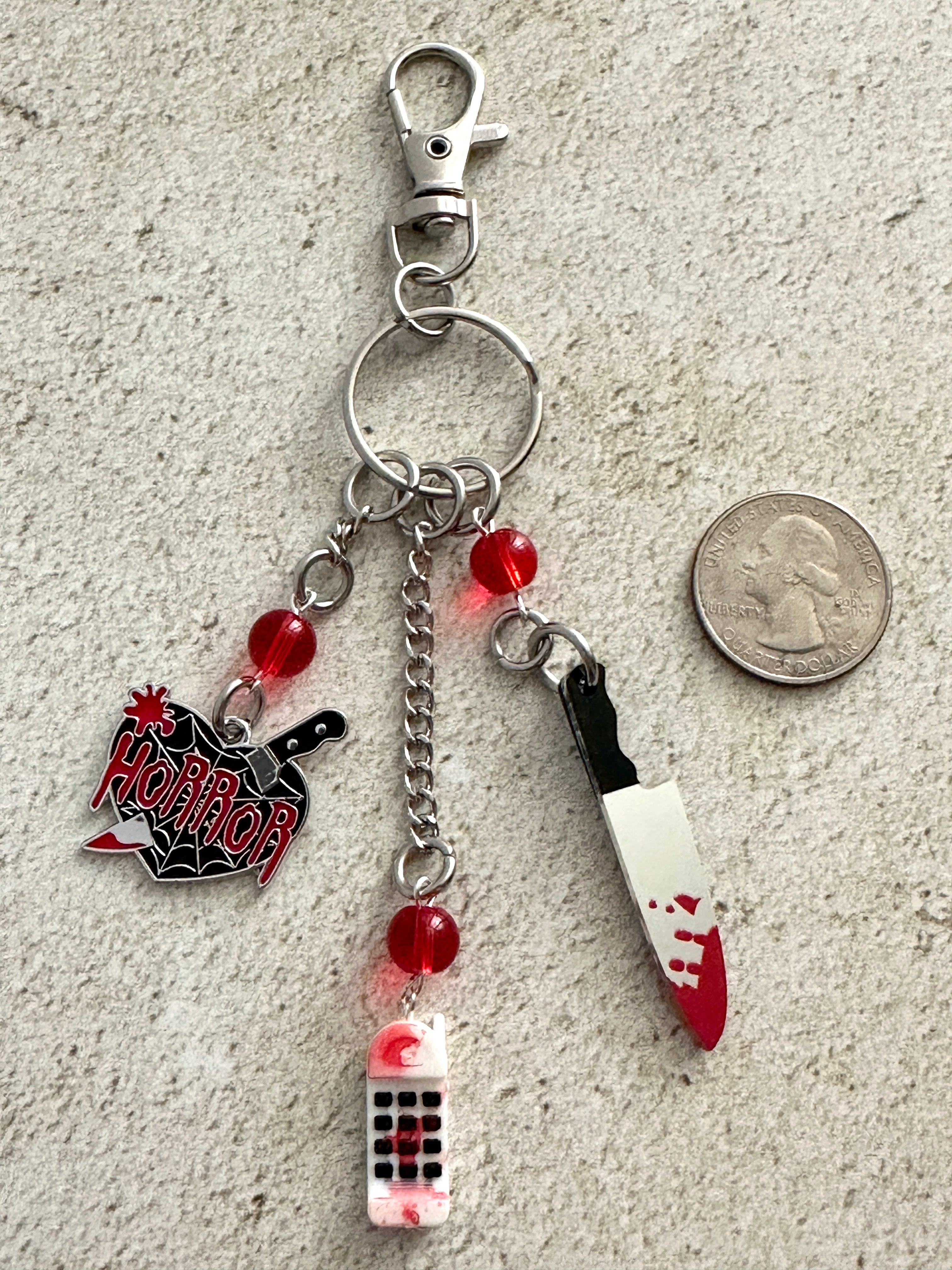 90s Slasher Bloody Phone & Knife Keychain - Retro Horror Movie Fan Bag Charm