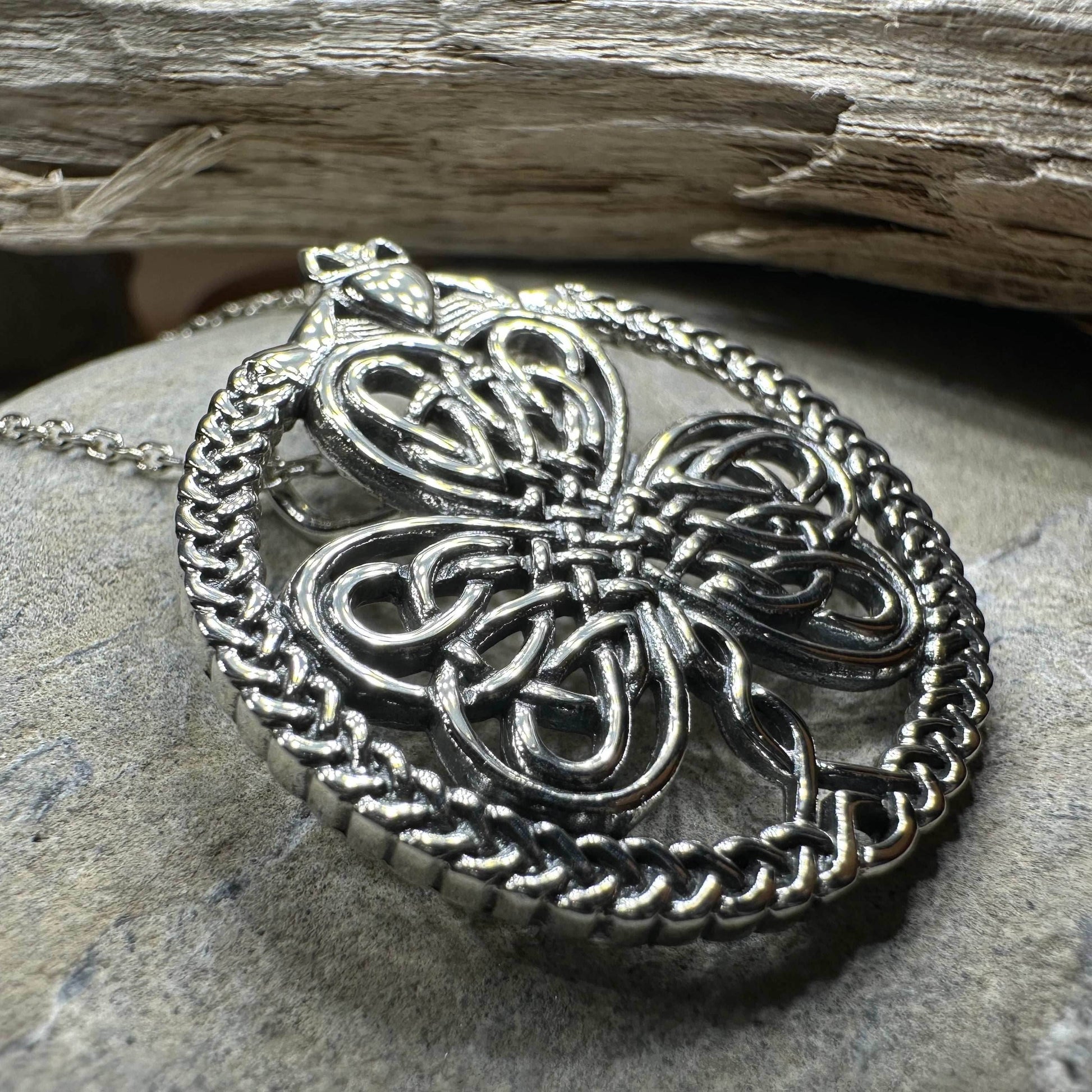 Sylvania Shamrock Necklace - 