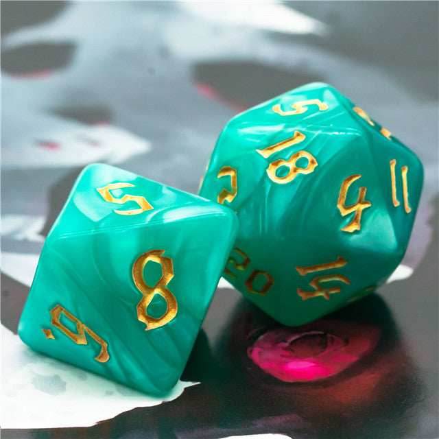 Seafoam Macaron 7-Dice Blend Set w/Gold Numbers - 
