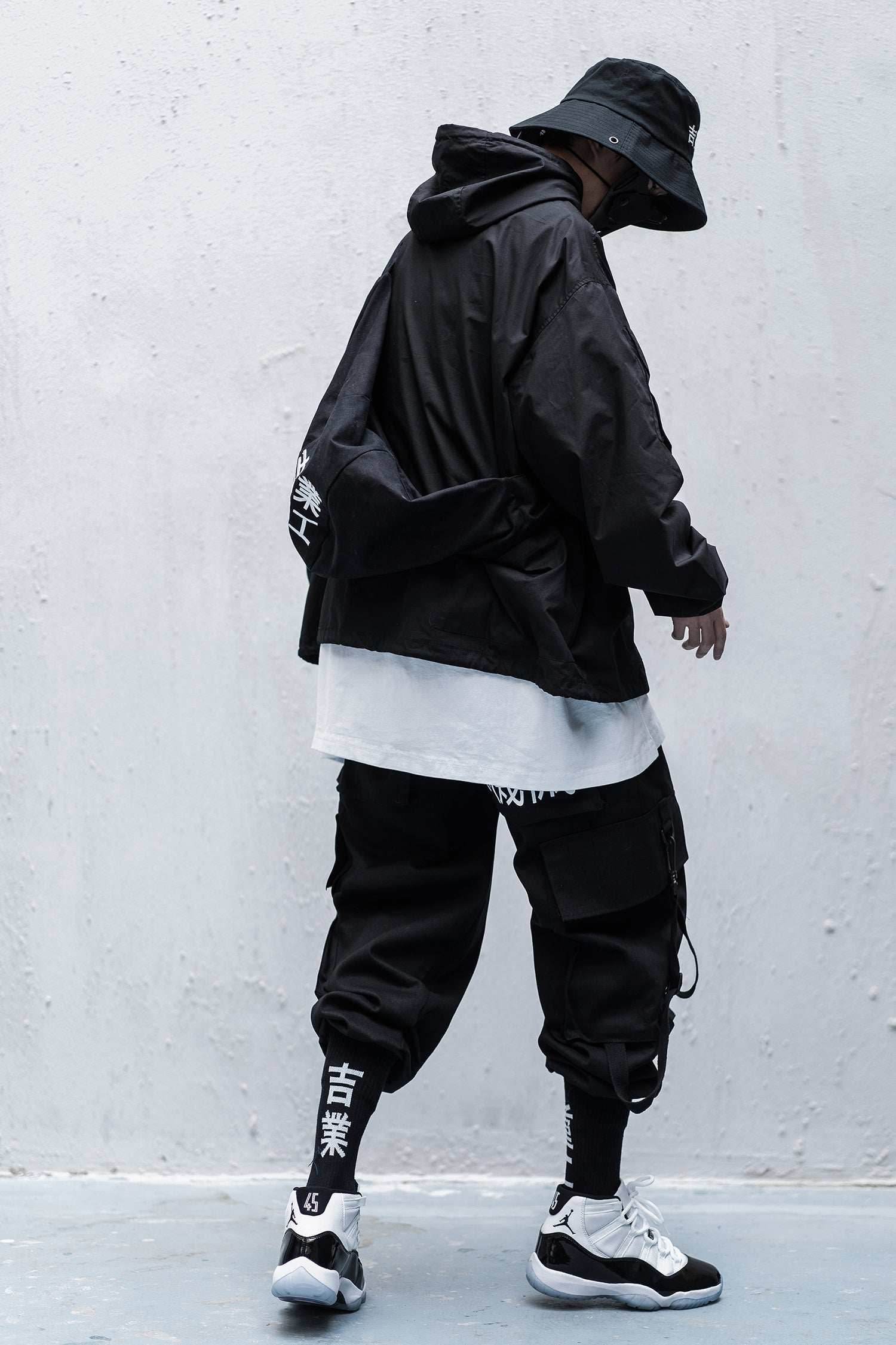 HiP5 Black 09 I-Tech Cargo Pants - S