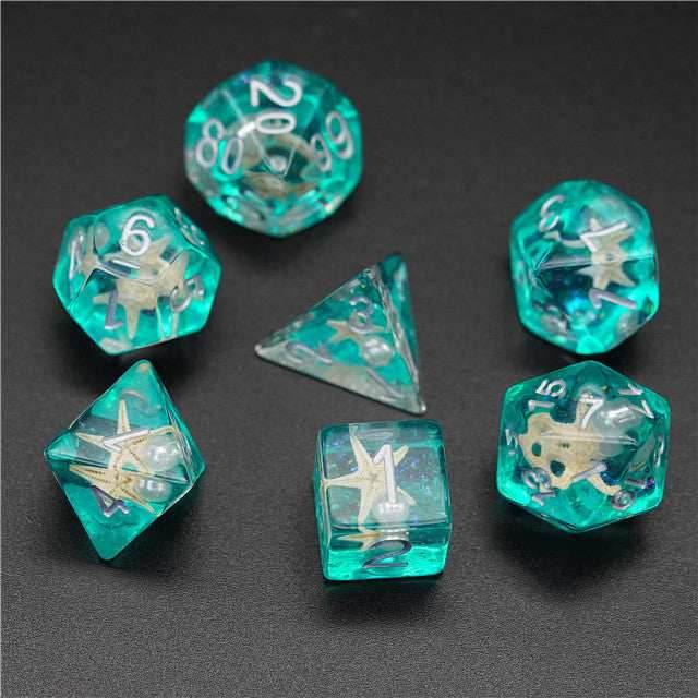 Starfish & Pearl Floating in Green Glitter 7-Dice Set - 
