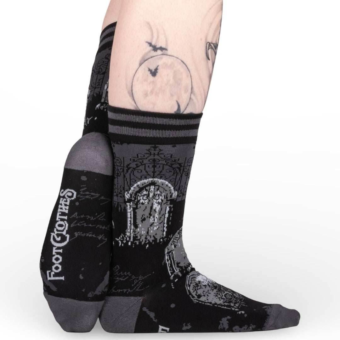 Garden of the Dead Crew Socks - 