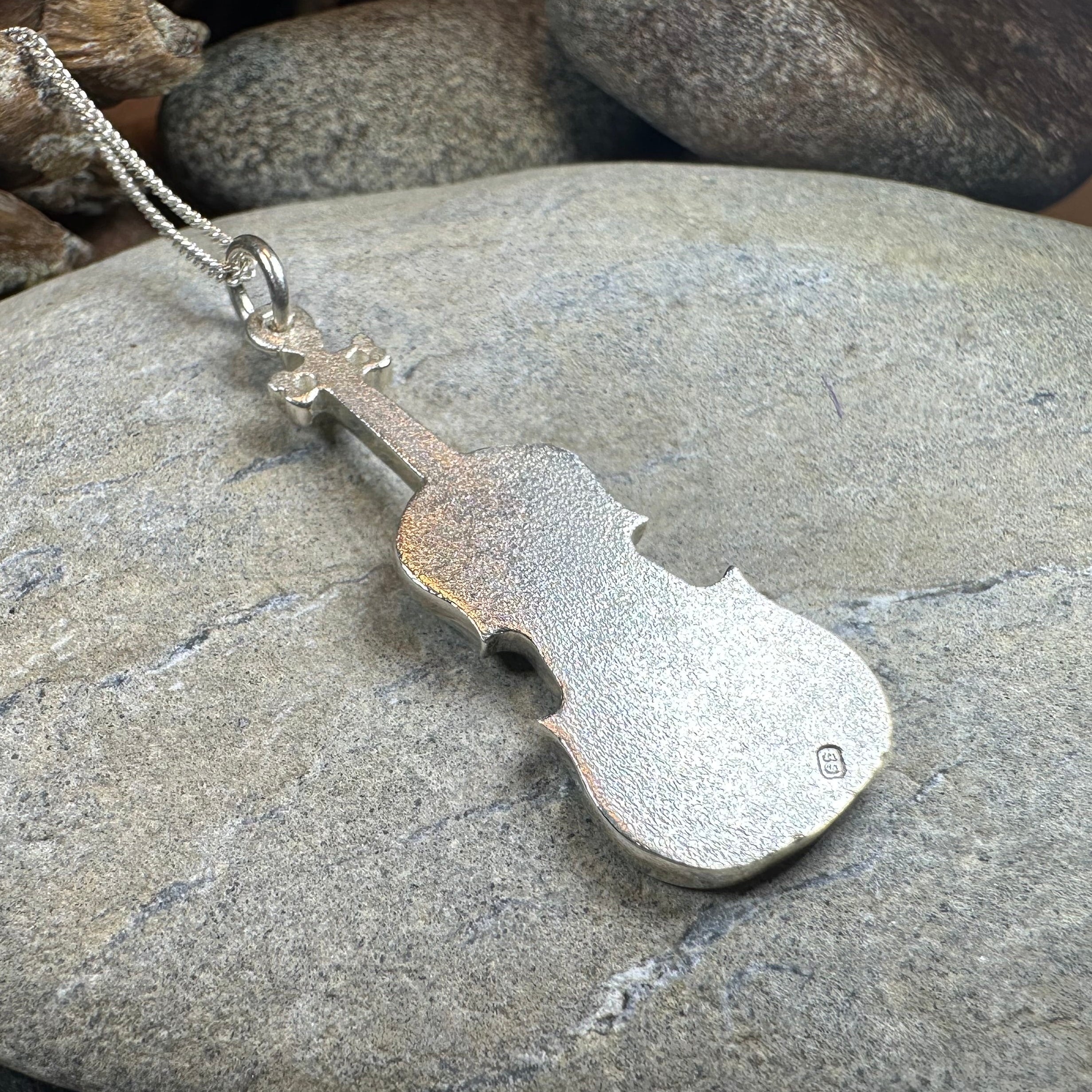Realistic Fiddle Necklace