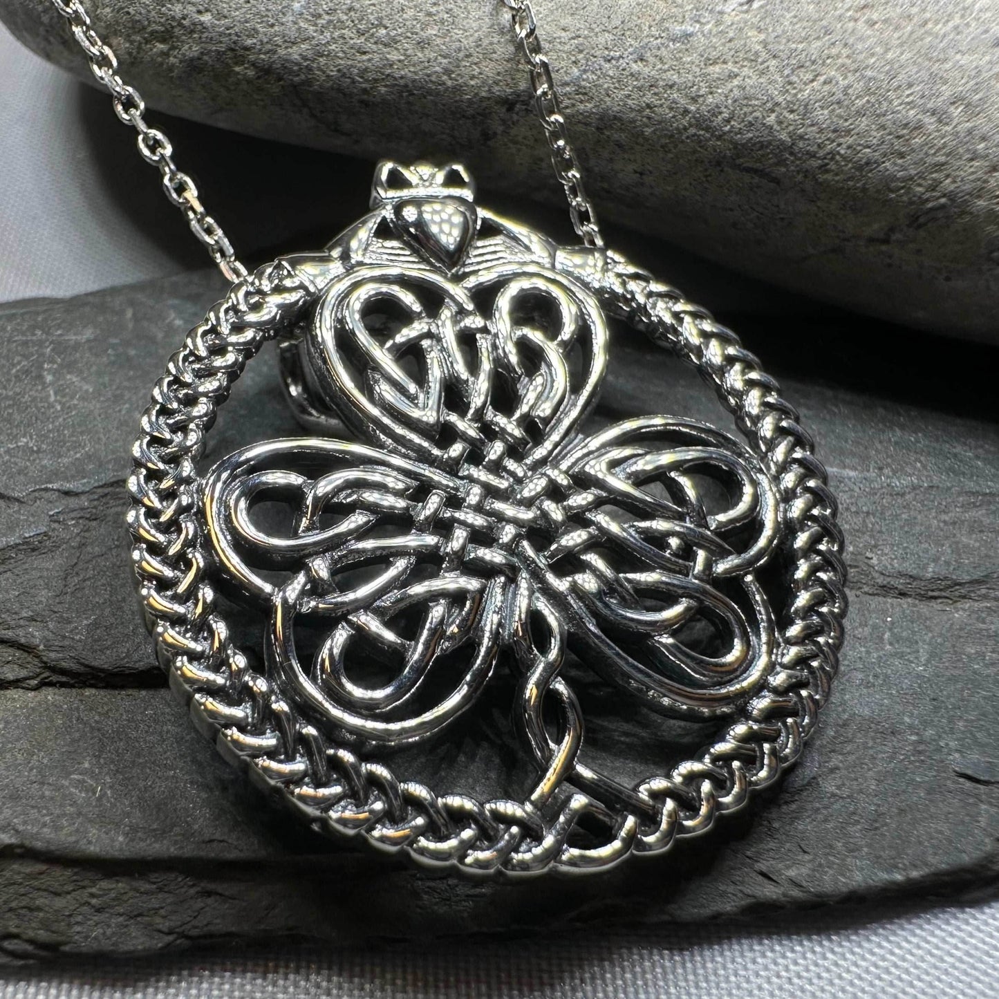 Sylvania Shamrock Necklace - 