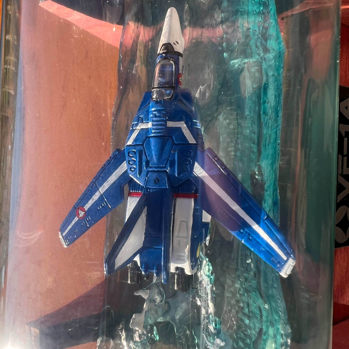 Macross Robotech Max Sterling VF-1A in a Bottle - With Stand