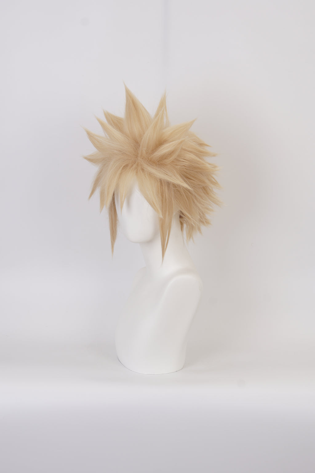 Final Fantasy 7 Cloud wig