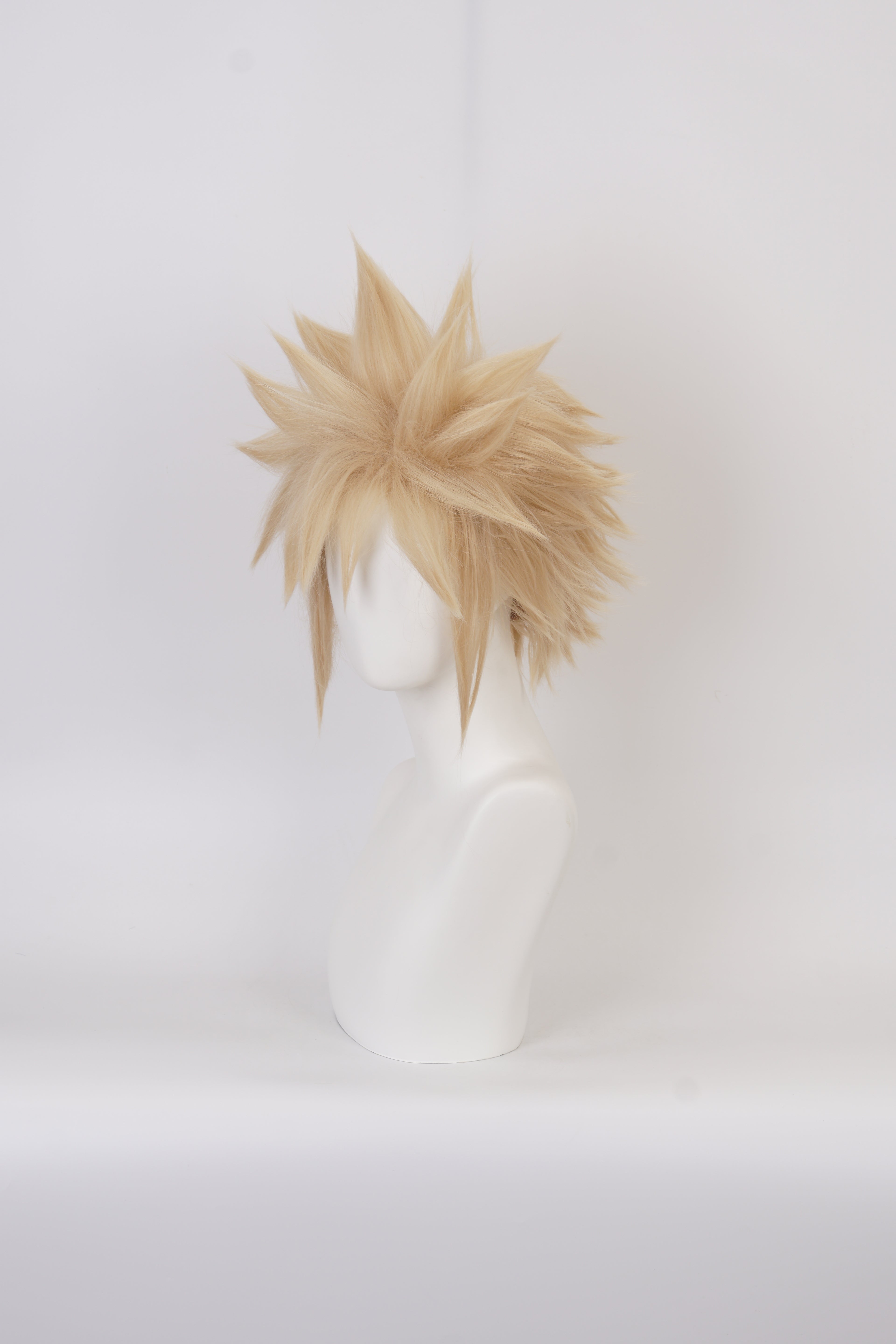 Final Fantasy 7 Cloud wig