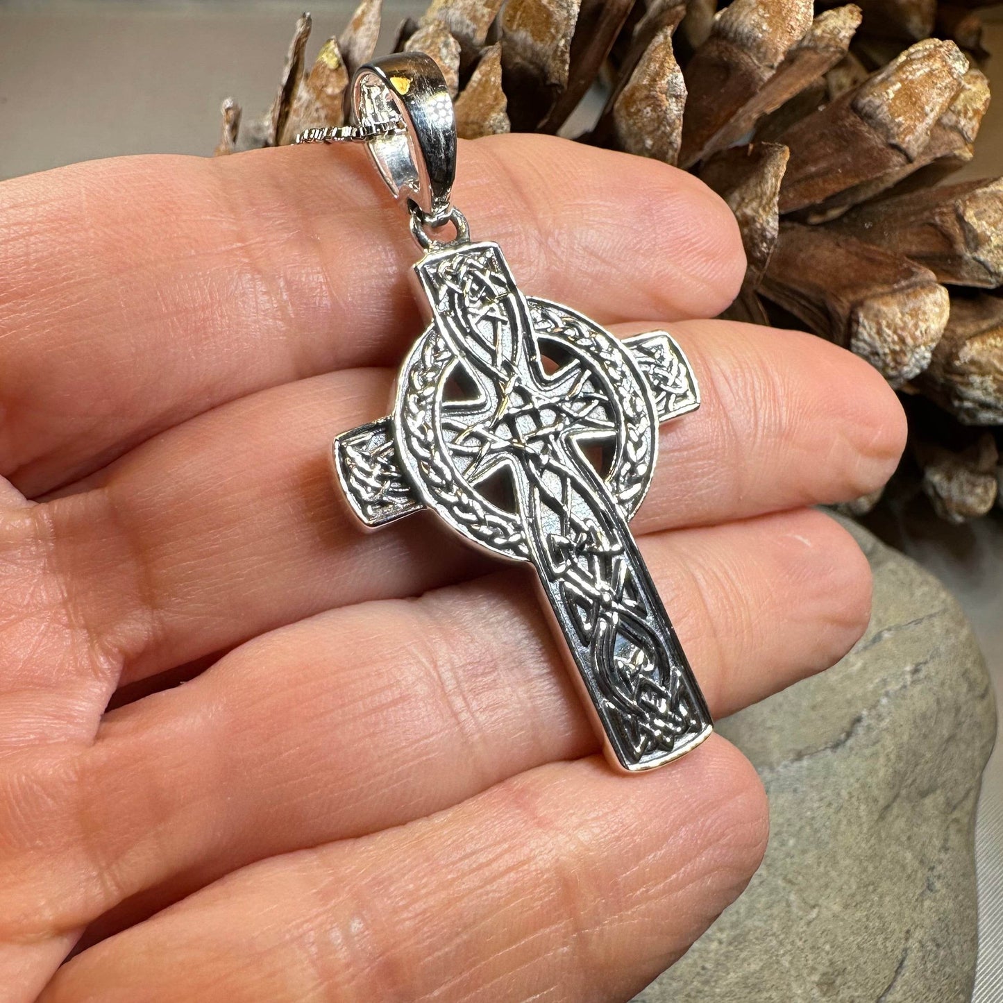 Grant Celtic Cross Necklace - 18