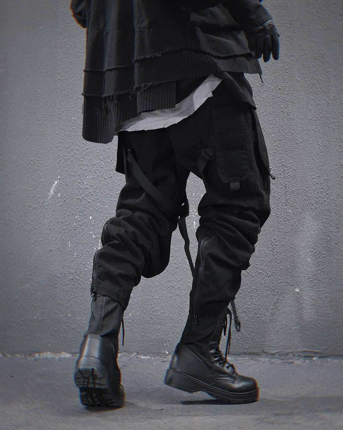 HiP46 Black NX Cargo Pants - M