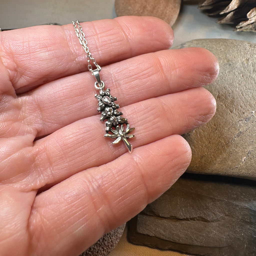 Elegant Bluebell Necklace