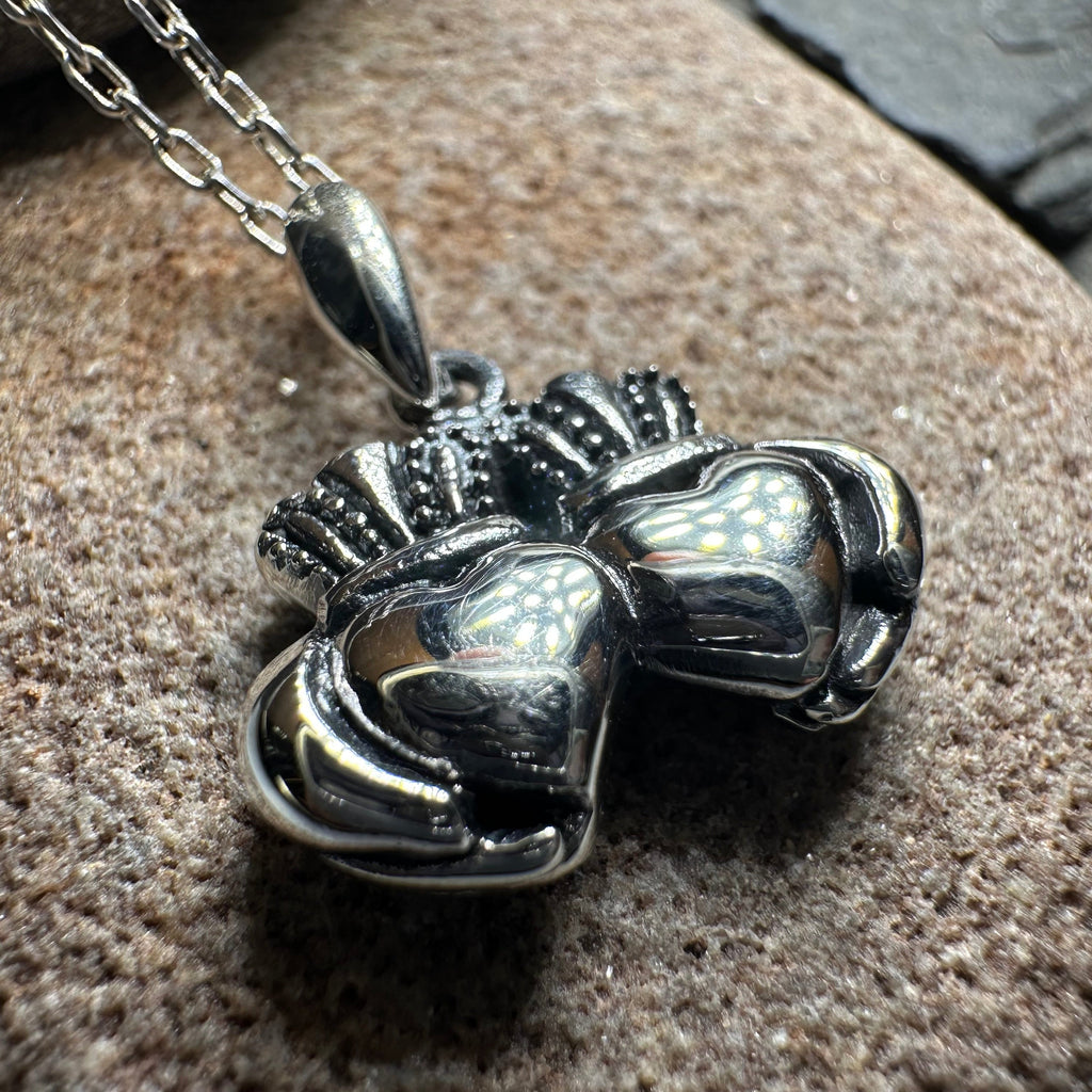 Croi Claddagh Necklace