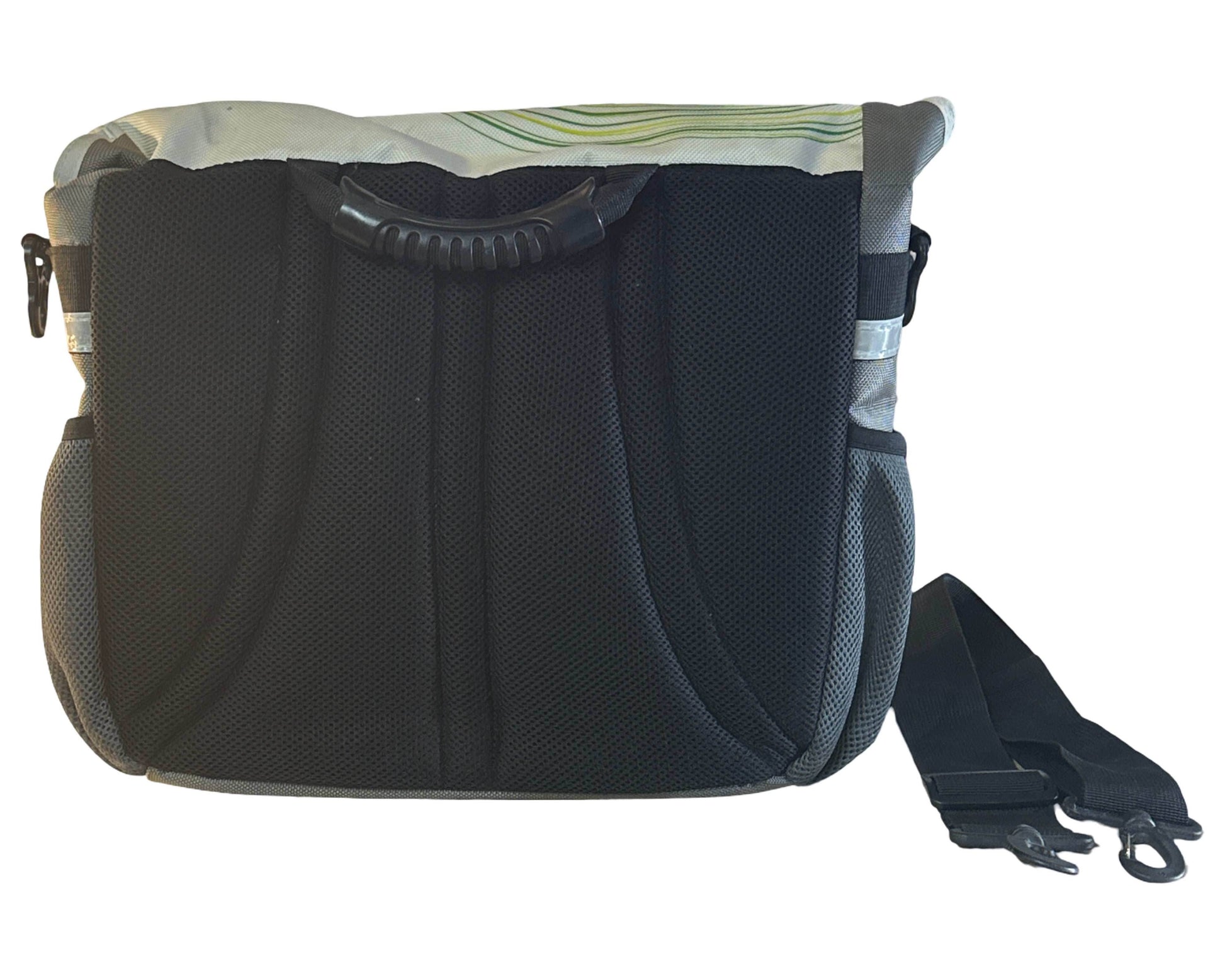 Xbox 360 Shoulder Padded Carrying Case - 