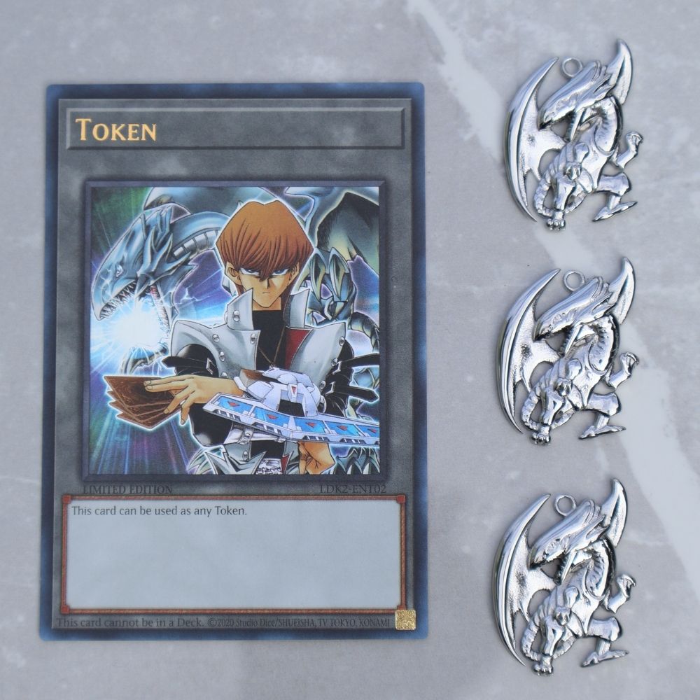 Yu-Gi-Oh!™ Blue Eyes White Dragon Necklace
