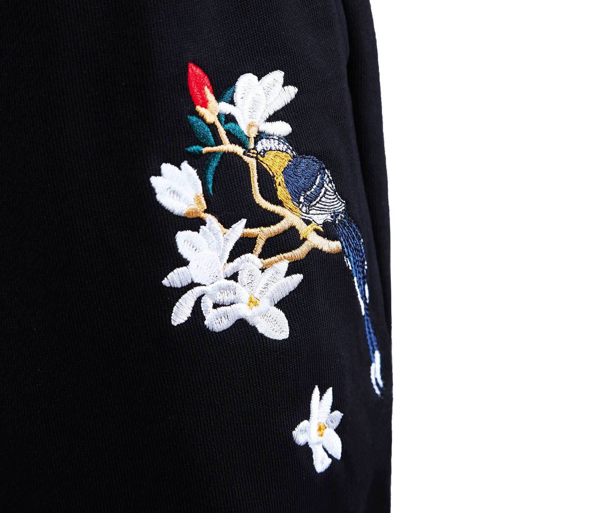 7046 Flowers Embroidery Joggers - Black / S