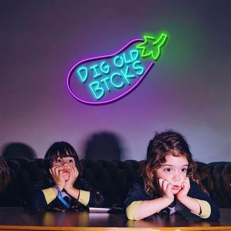 Skull Neon Sign – Yellow LED Neon Lights for Game Room Decor & Man Cave Lighting - Yellow,Hero Diver