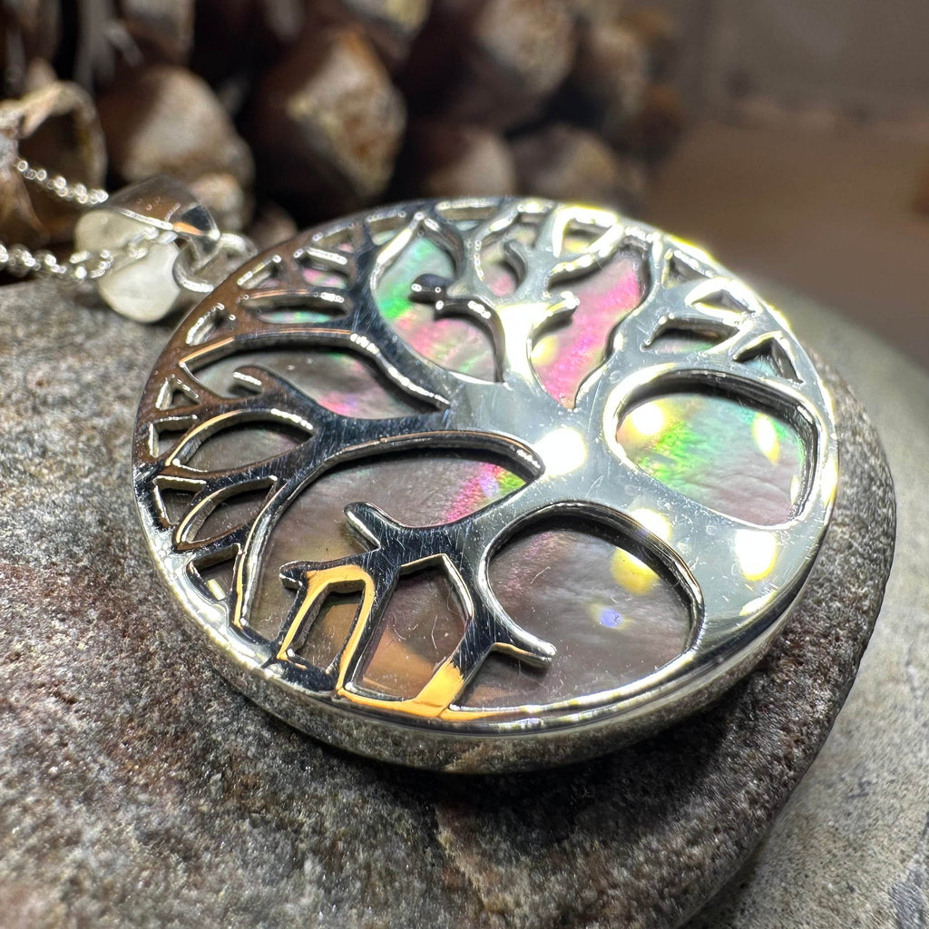 Tree of Life Shell Necklace - Mother of Pearl