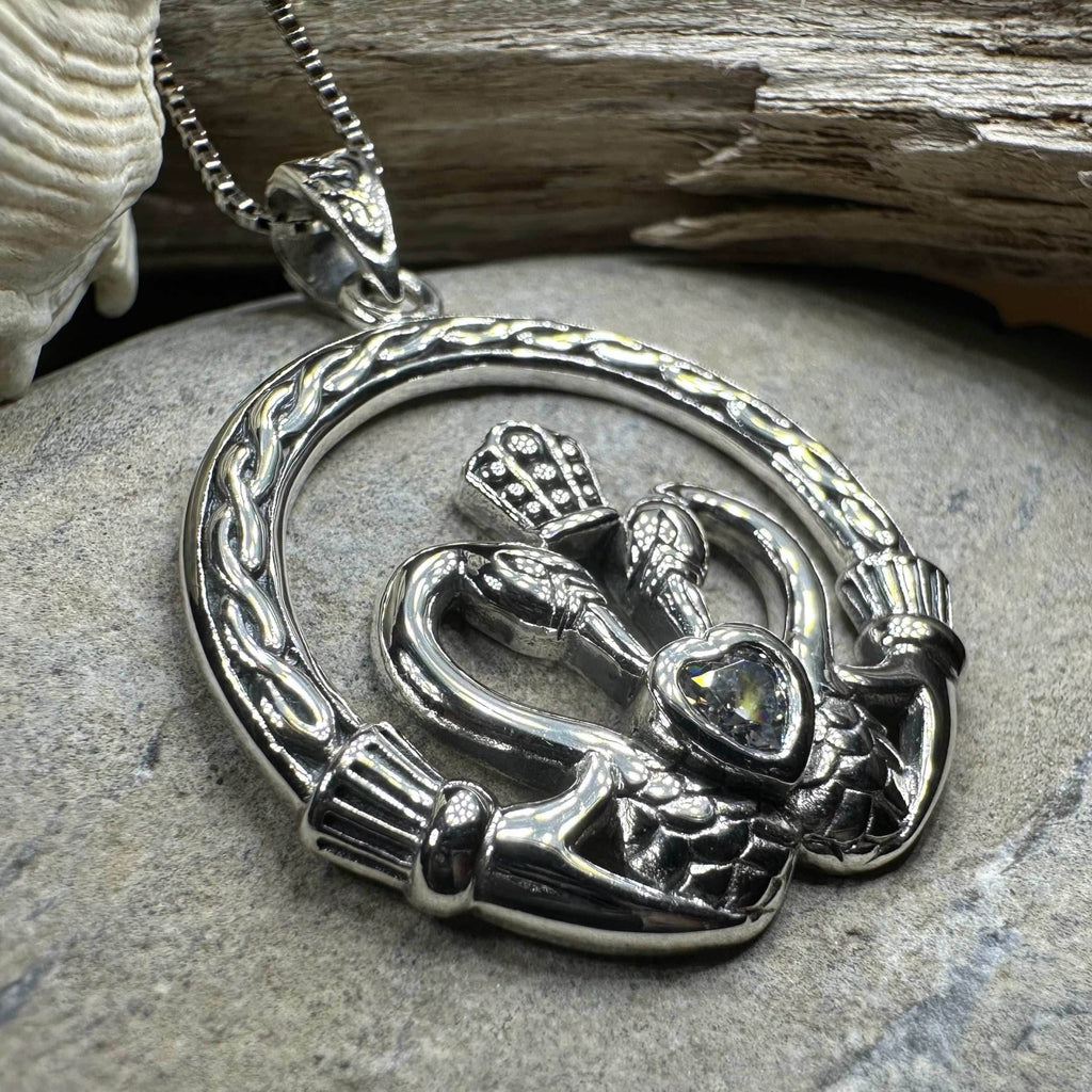 Celtic Swan Claddagh Necklace - 18 / Garnet