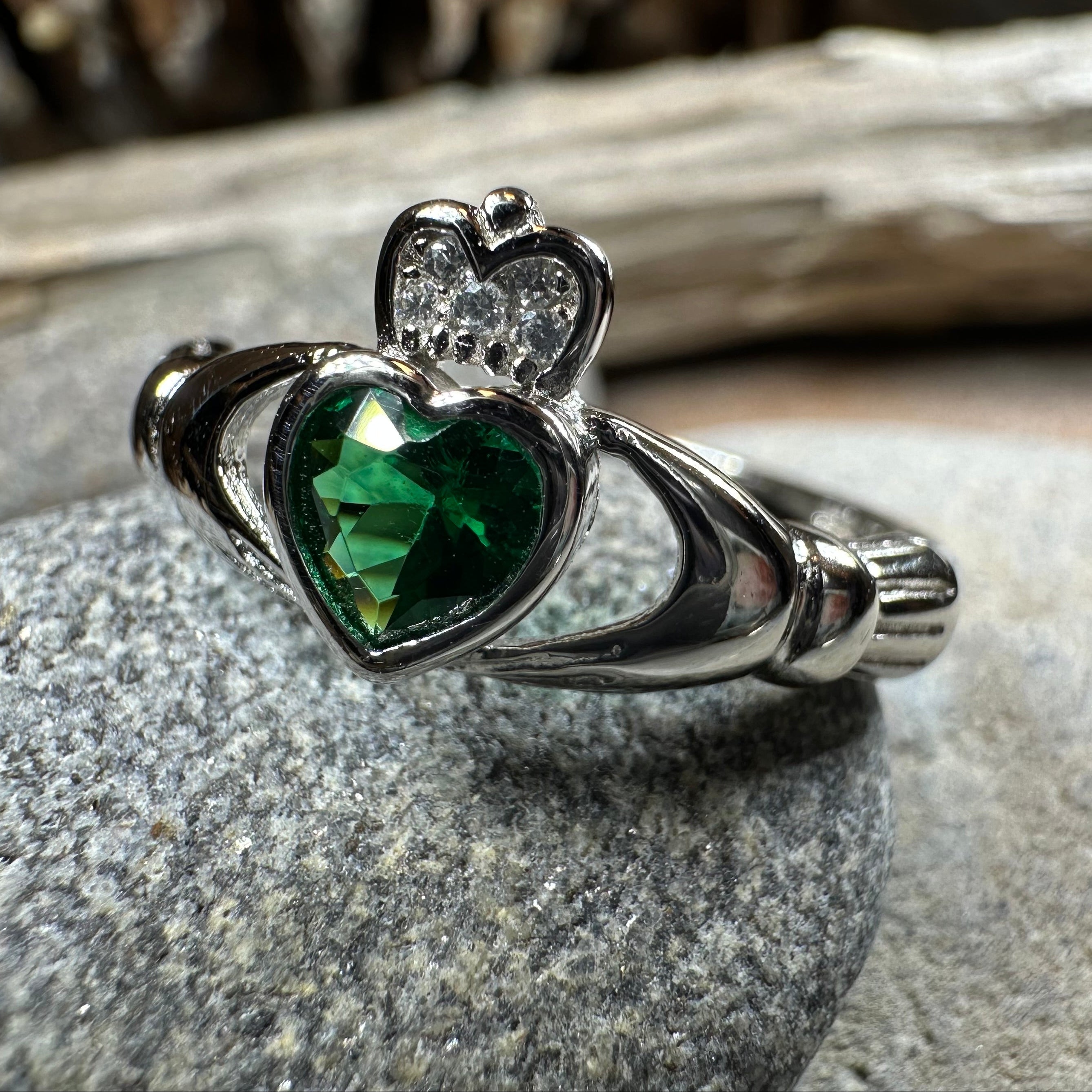 Emerald Meadow Claddagh Ring