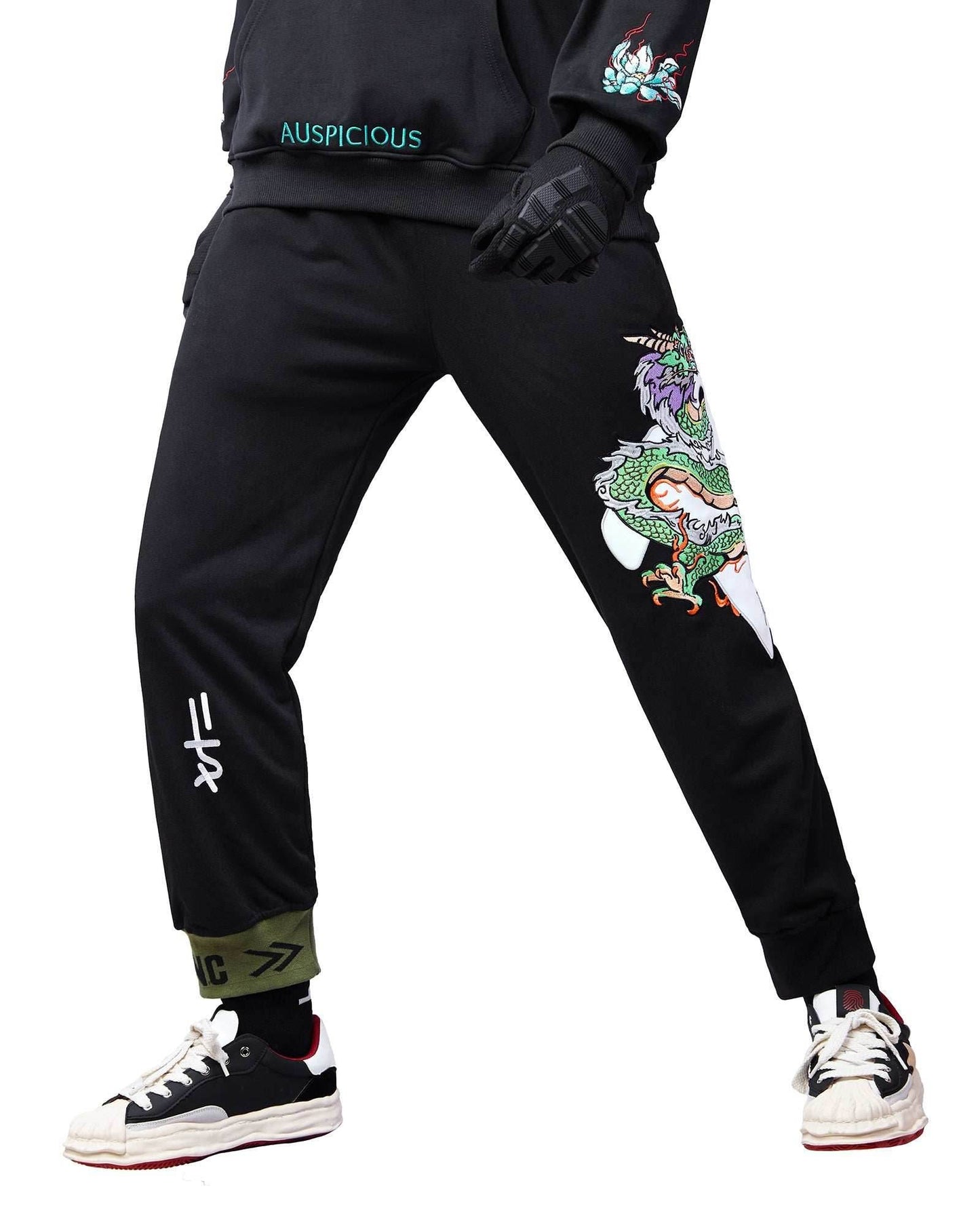 YEP6 Cloud Dragon Embroidery Sweatpants - S