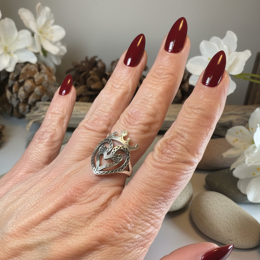Lady of Skye Luckenbooth Ring