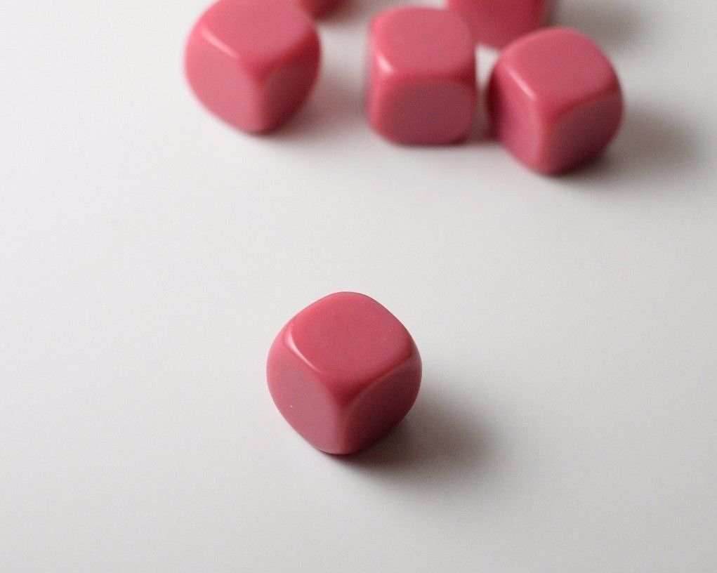 (Sold by Piece) Blank Pink Dice / Counting Cubes 16mm D6 Square RPG Gaming Dice DIY - 
